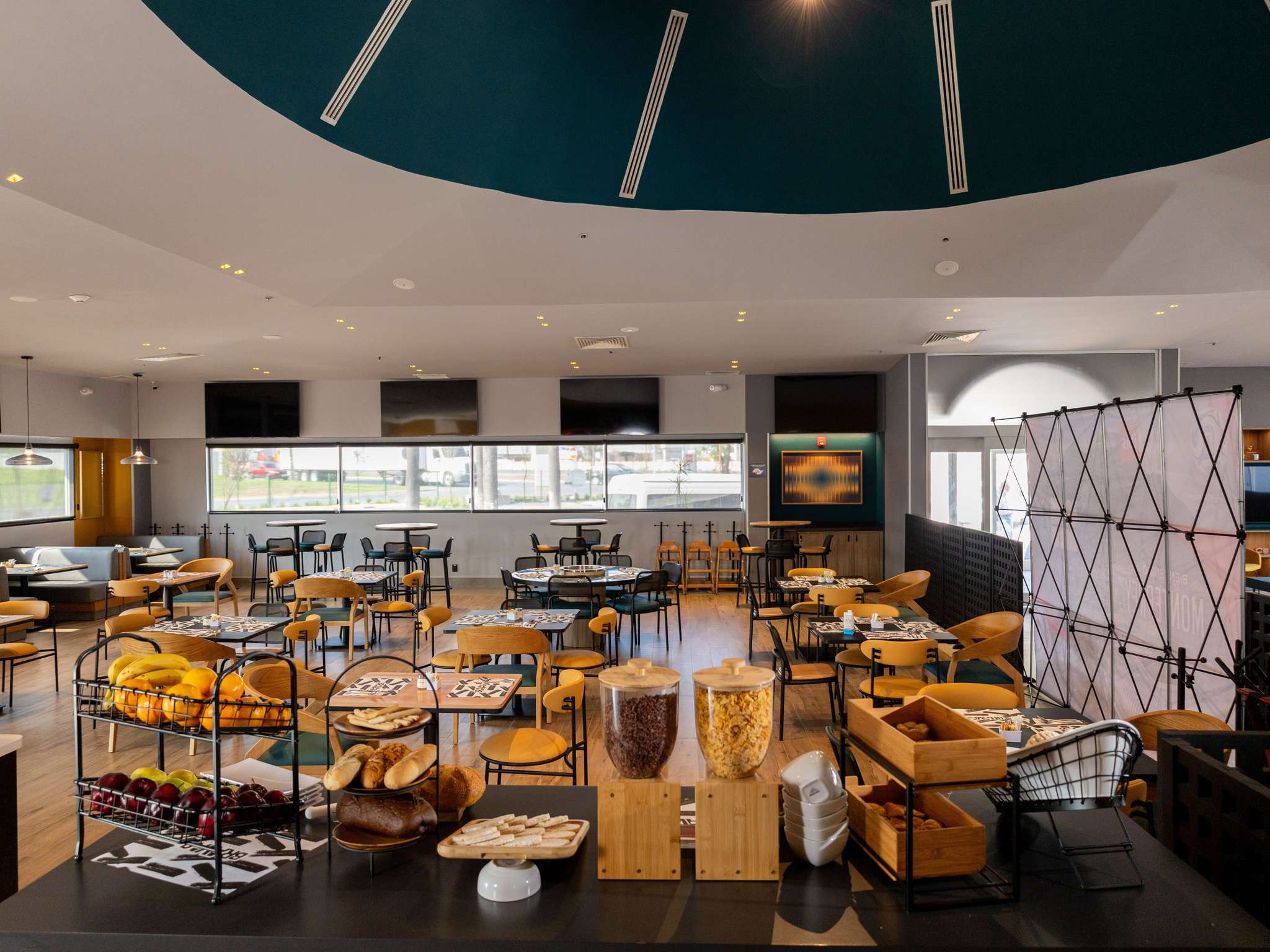 Photo - Ibis Monterrey Aeropuerto