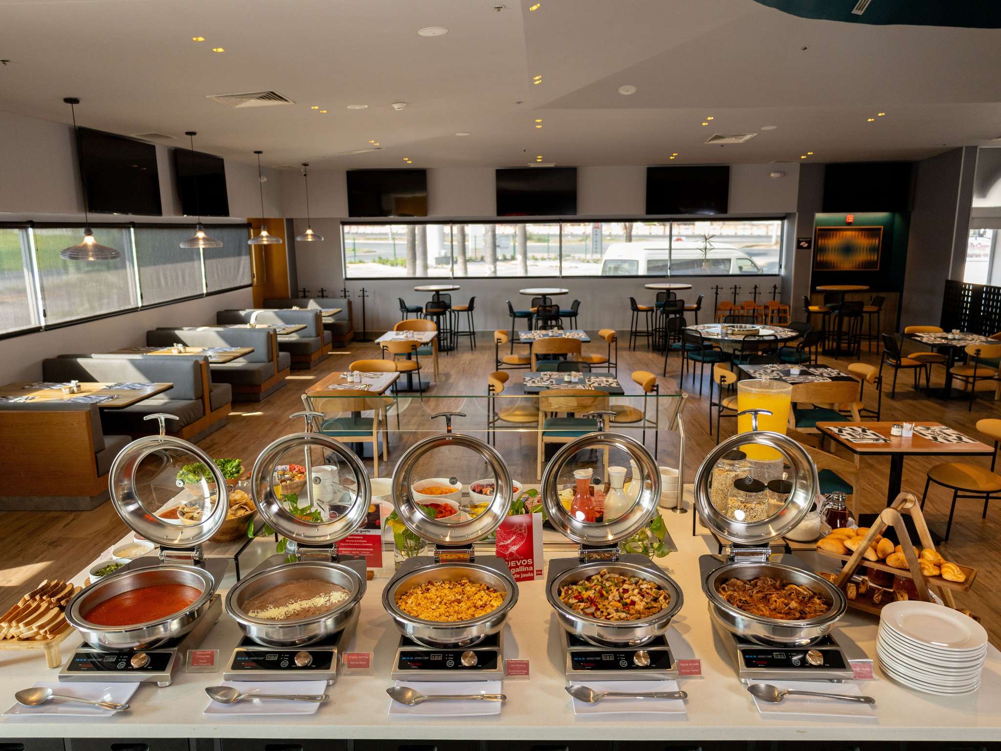 Photo - Ibis Monterrey Aeropuerto