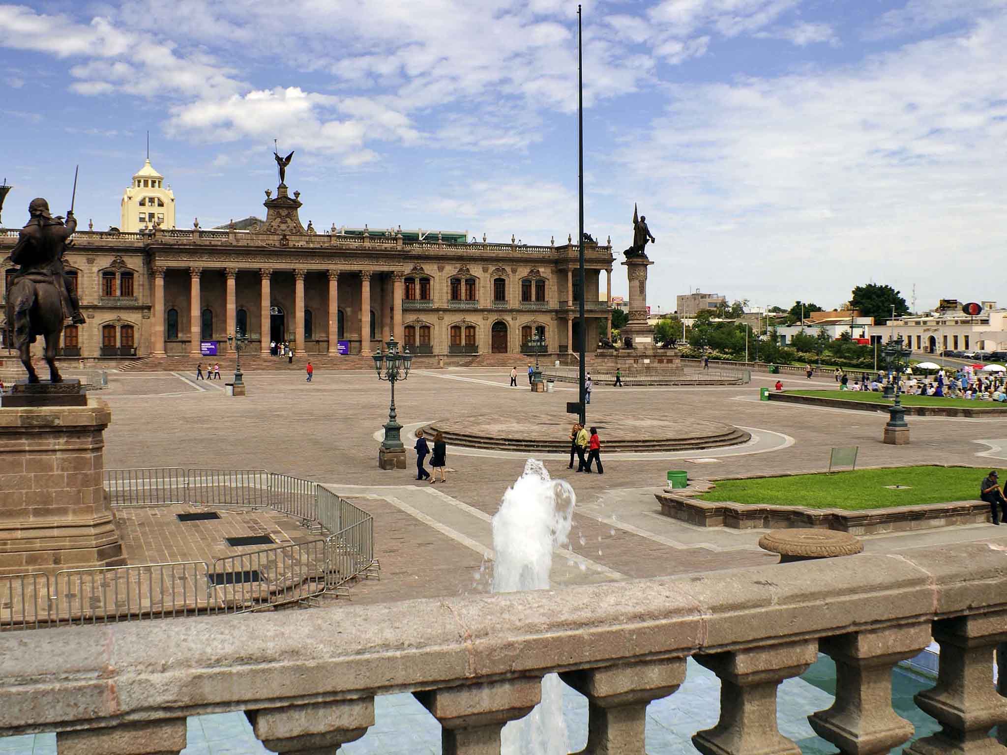 Foto - Ibis Monterrey Aeropuerto