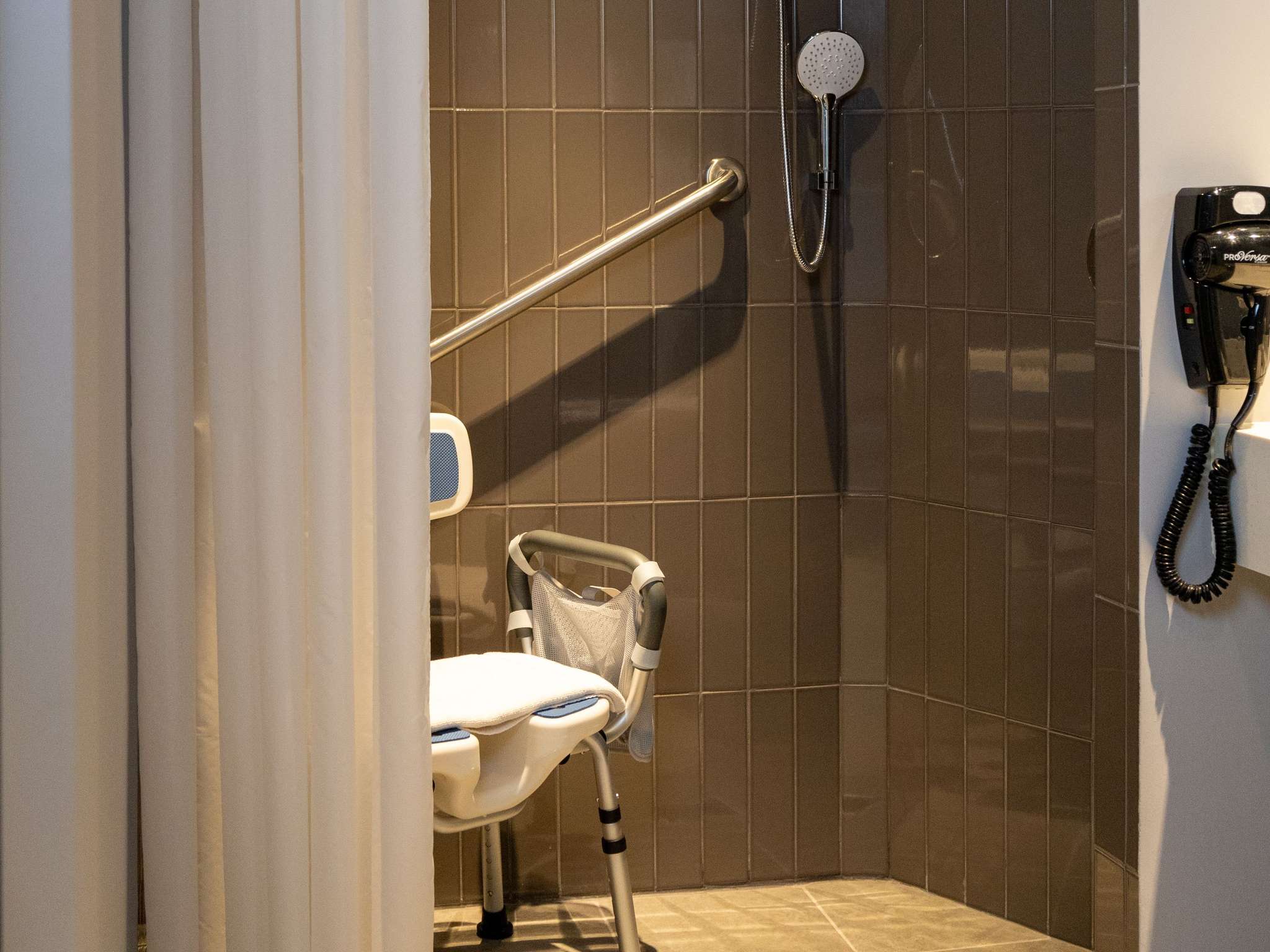 Photo - Ibis Monterrey Aeropuerto