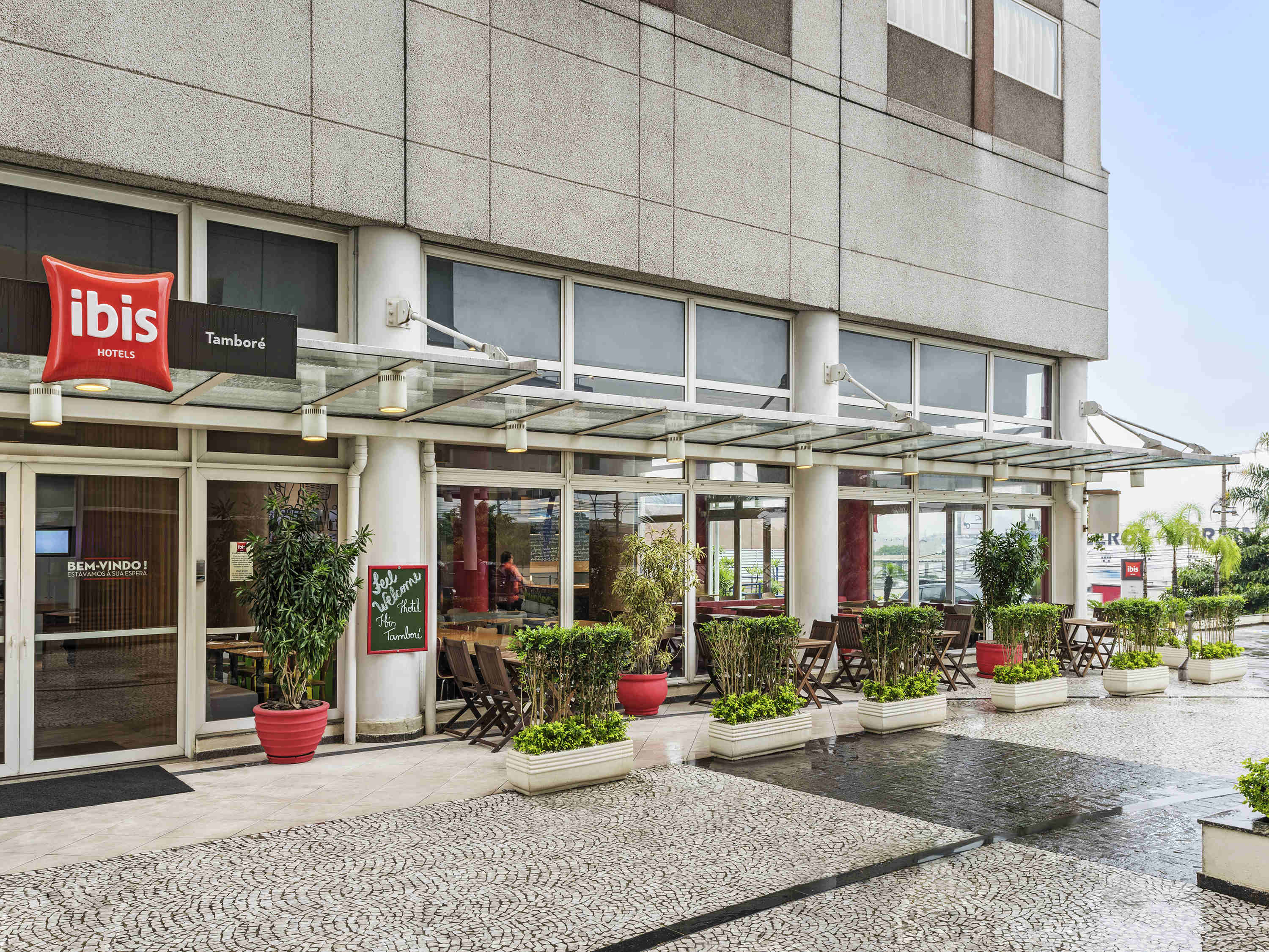 宜必思坦波雷酒店