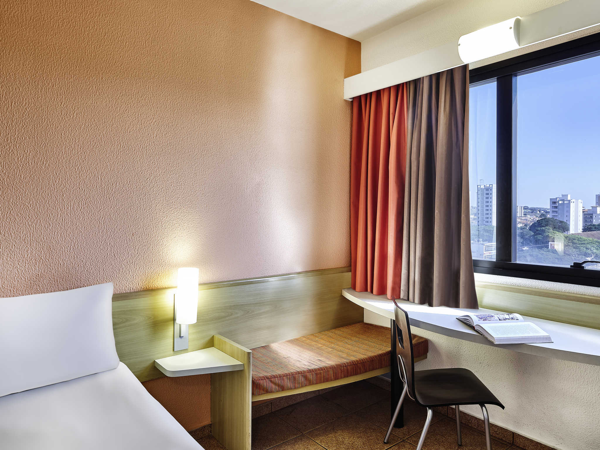 Hotel Barato No Centro De Taubat S O Paulo Ibis ~ Quarto Para Alugar Em Taubate E Roda Meio Quarto Infantil Hotel Barato No Centro De Taubat S O Paulo Ibis ~ Quarto Para Alugar Em Taubate E Roda Meio Quarto Infantil