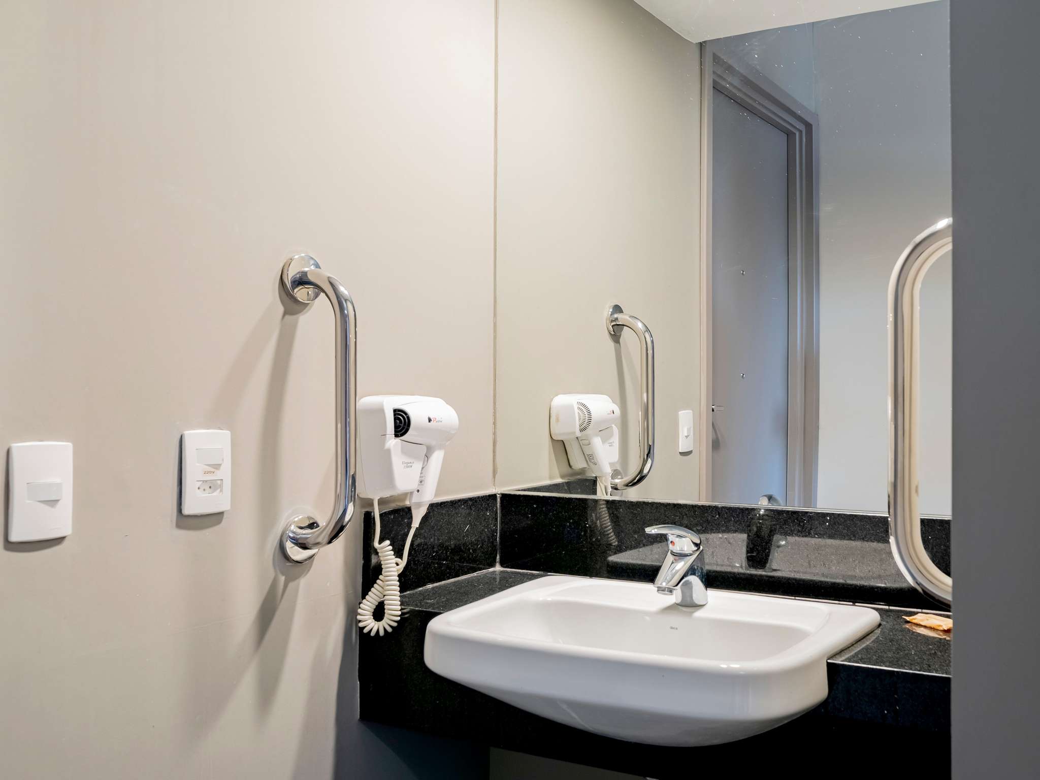 Photo - ibis Piracicaba