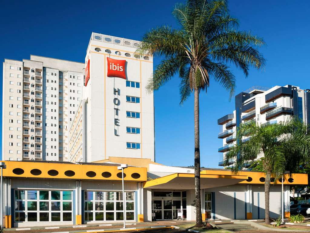 ibis Sao Carlos - Image 2