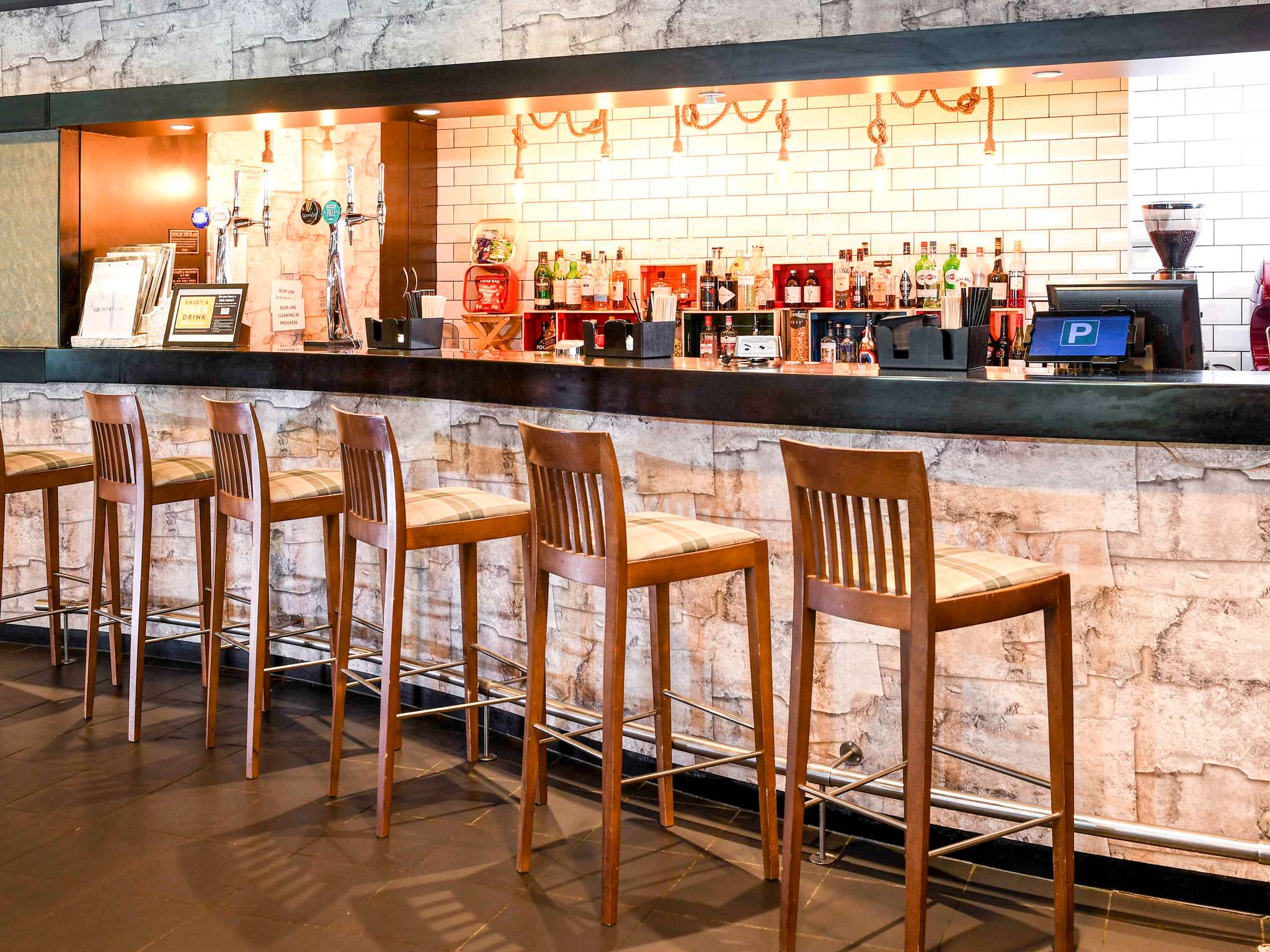 Foto - Novotel Milton Keynes