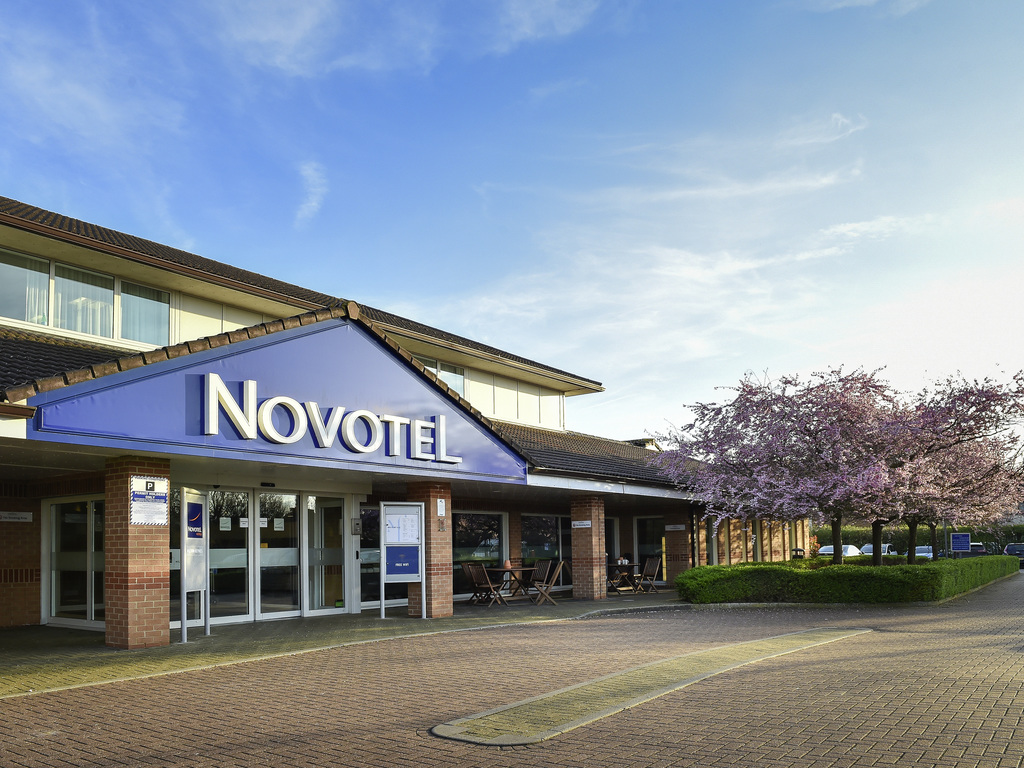 Novotel Milton Keynes - Image 2