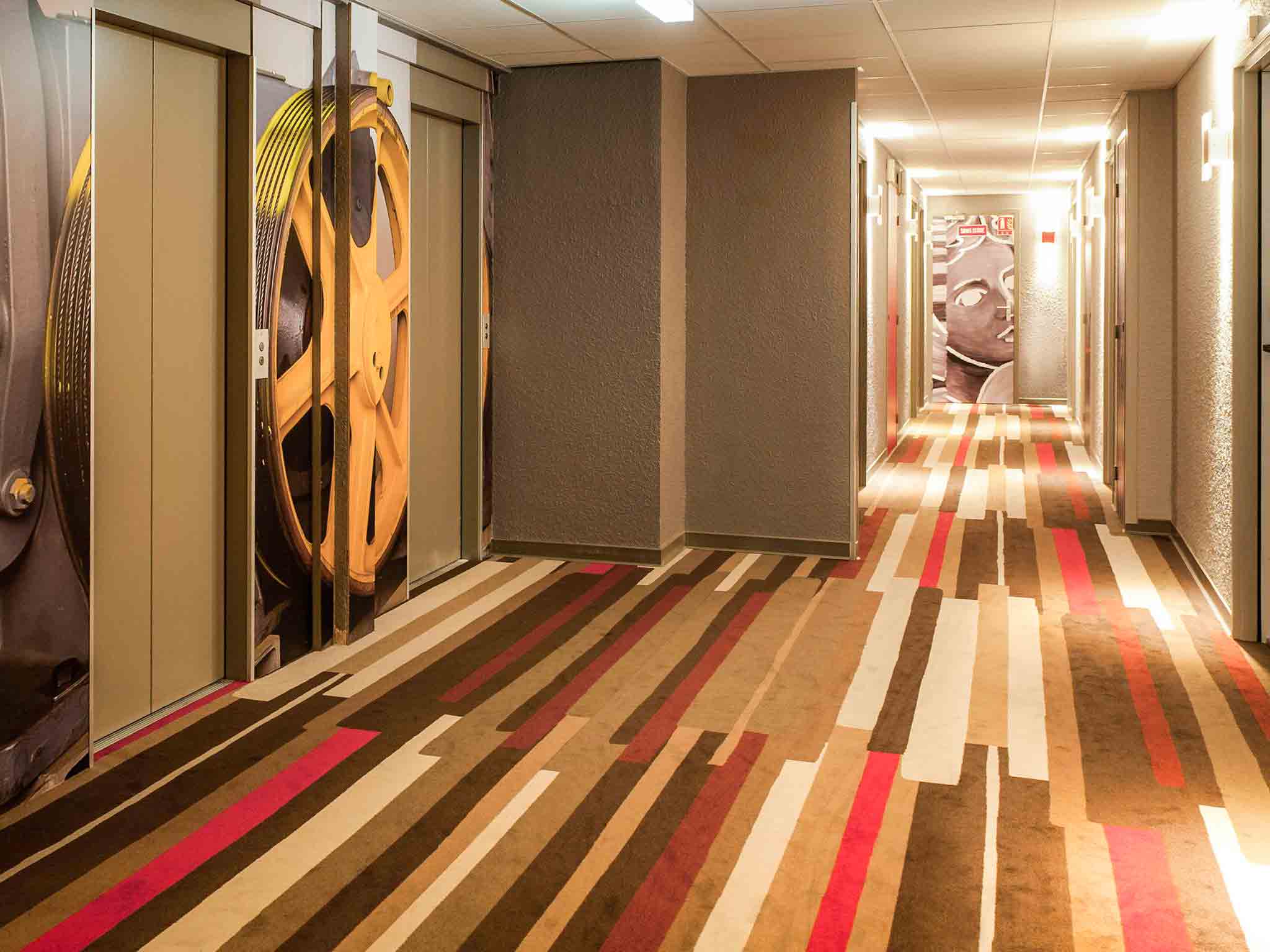 Foto - ibis Paris La Defense Courbevoie