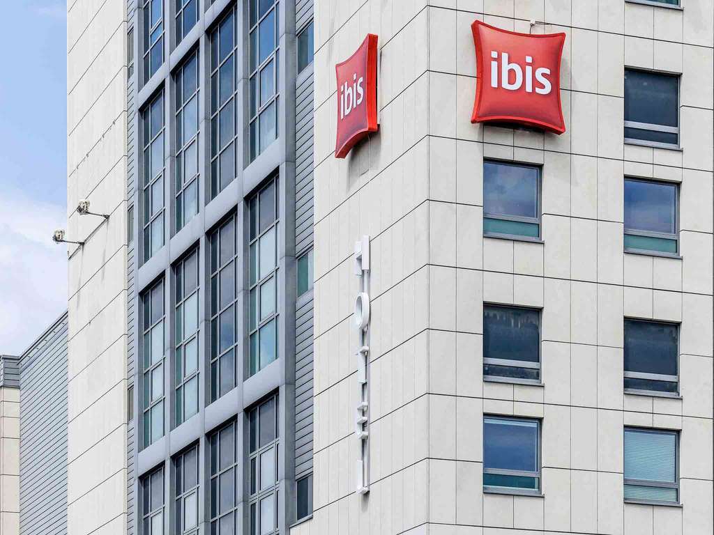 إيبيس ibis برلين شبانداو - Image 2