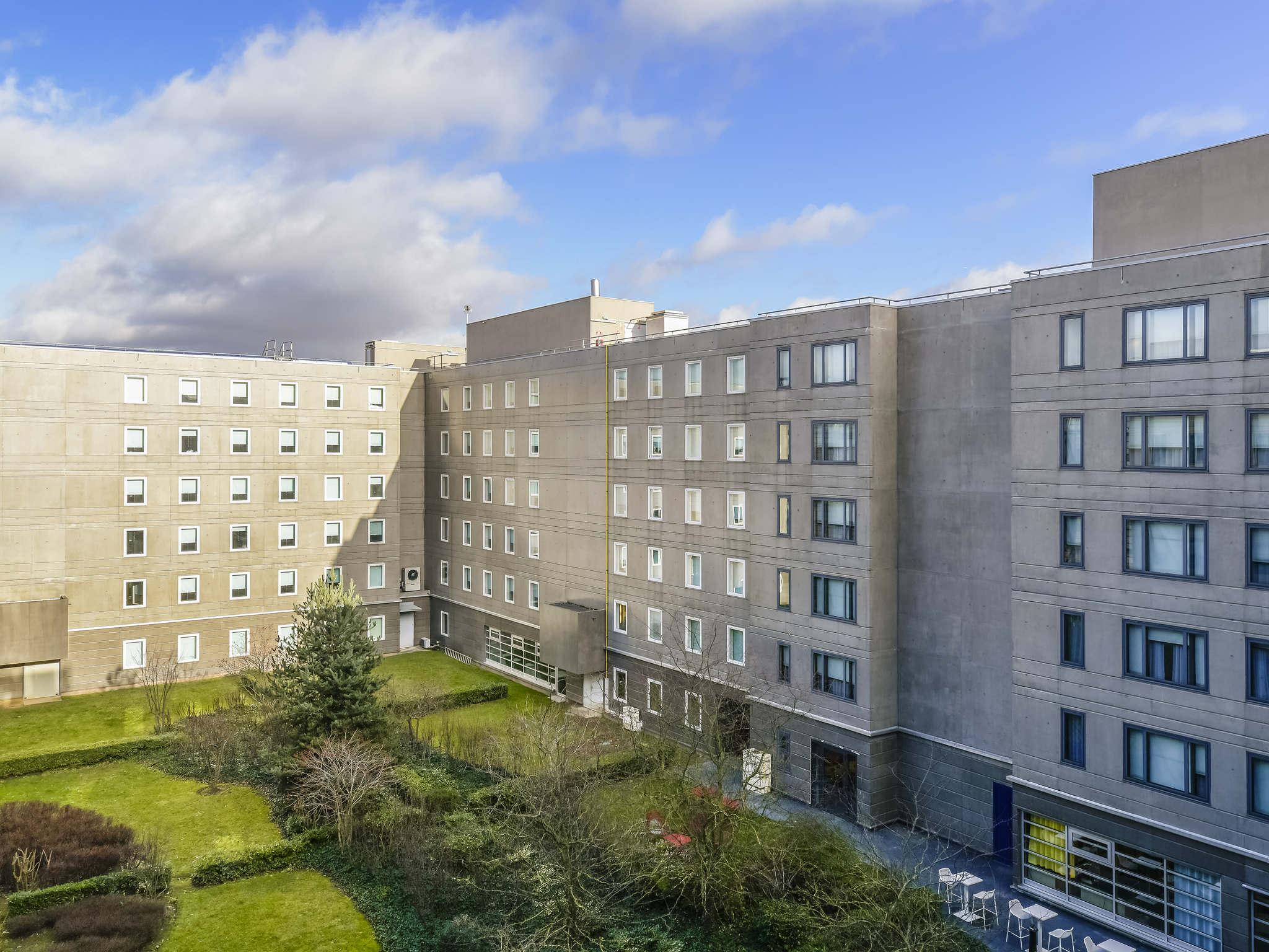 Photo - Novotel Suites Paris CDG Airport Villepinte