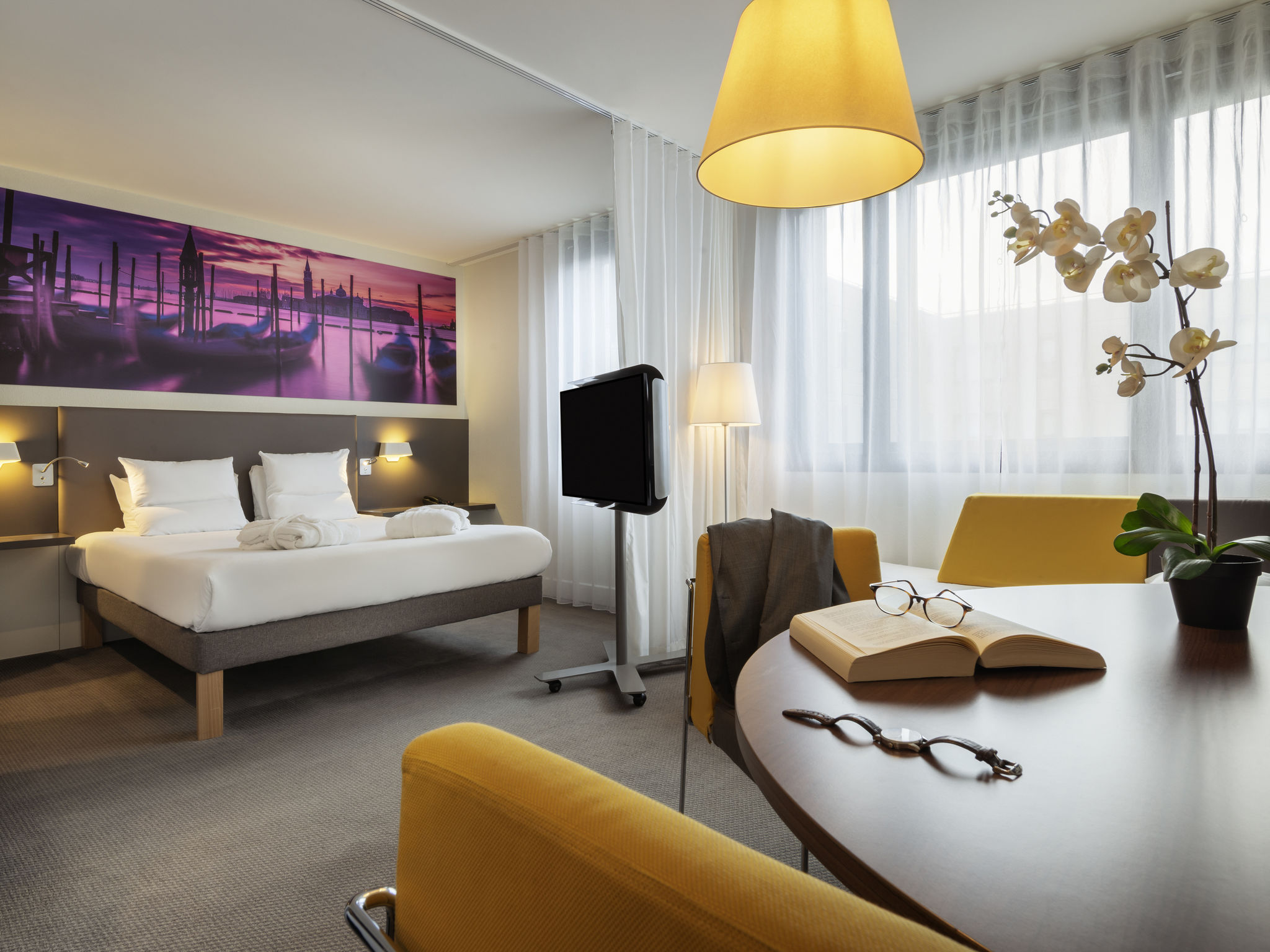 Photo - Novotel Suites Paris CDG Airport Villepinte