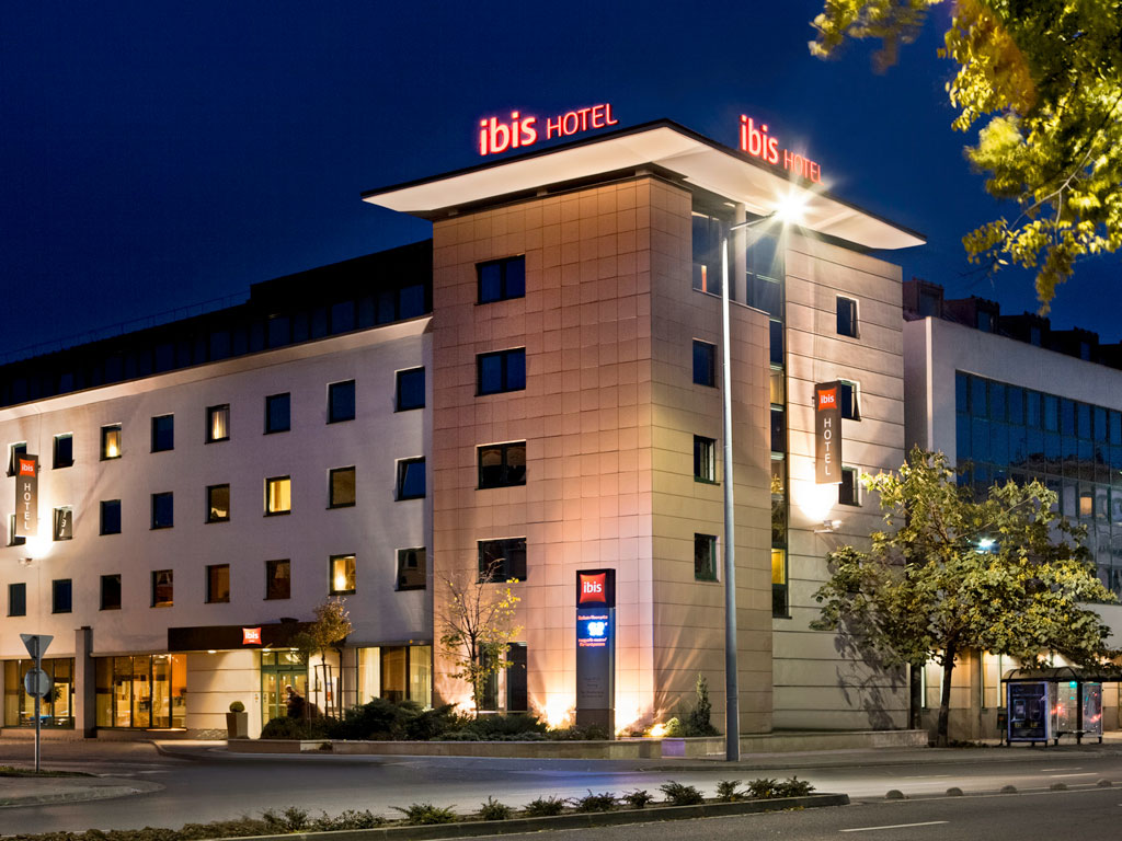 ibis Gyor - Image 1