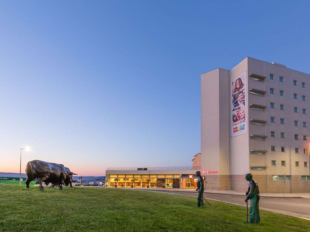 Photo - Hotel ibis Bragança