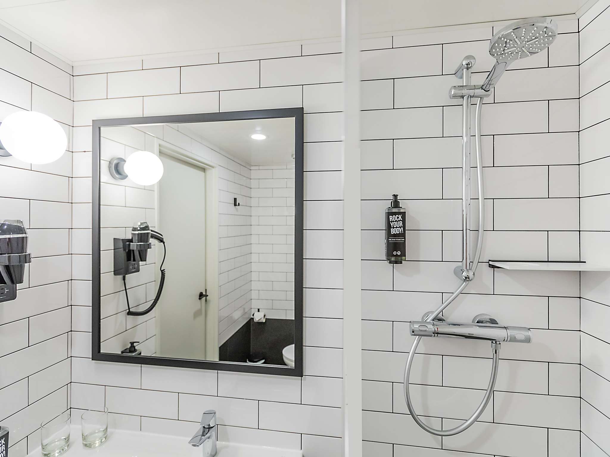 Foto - Hotel ibis Bragança