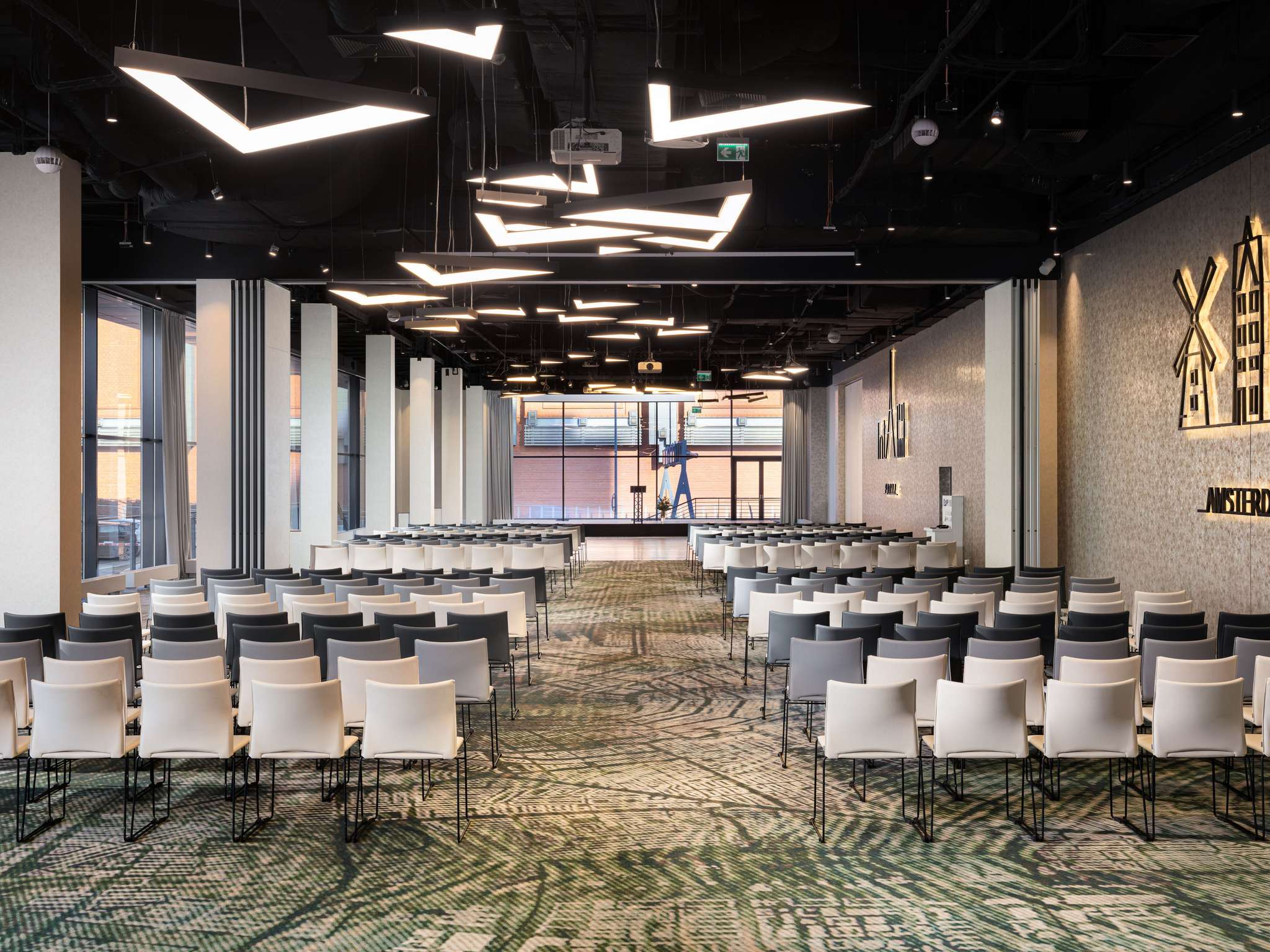 Foto - Novotel Poznan Centrum