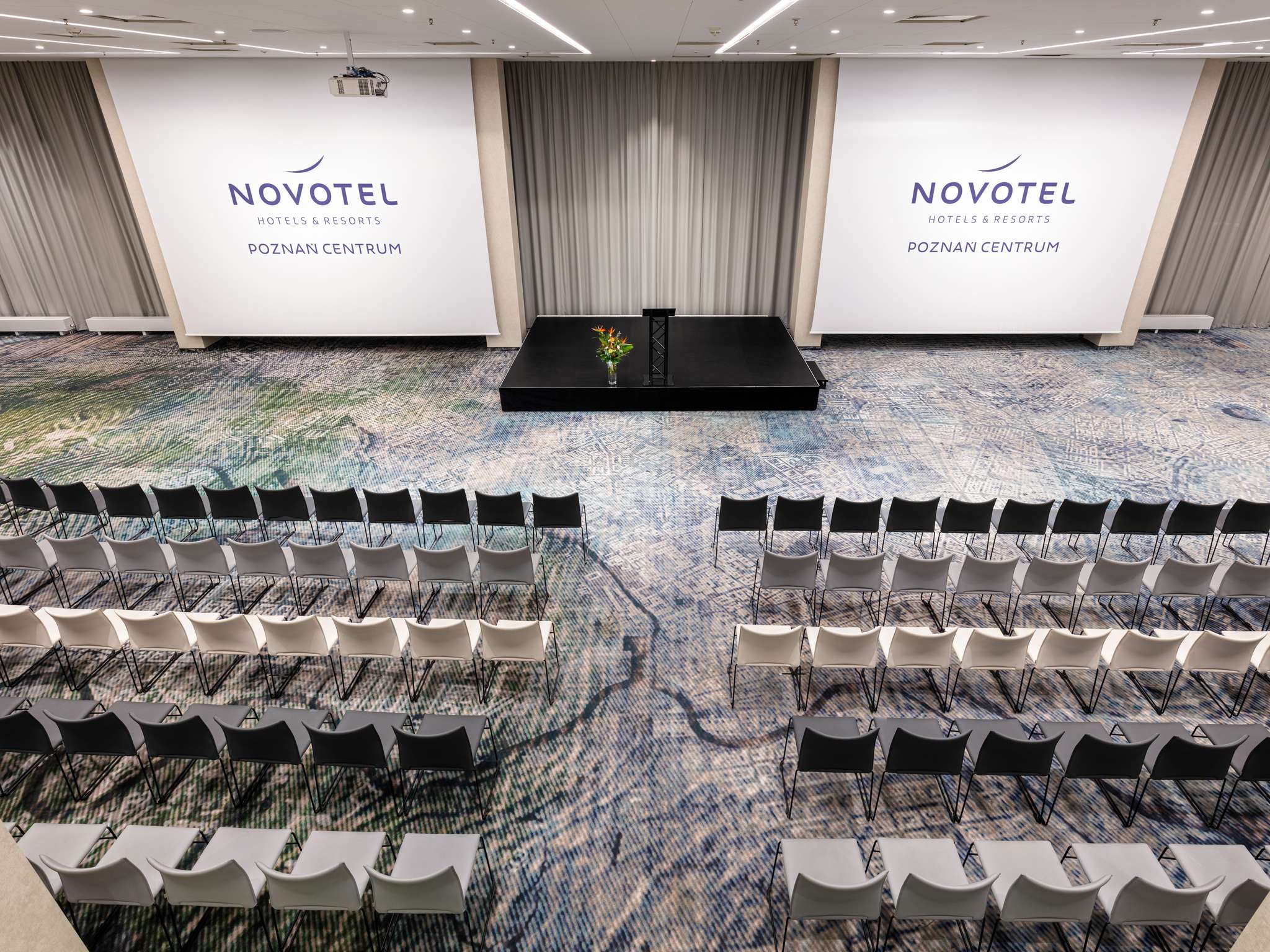 Foto - Novotel Poznan Centrum