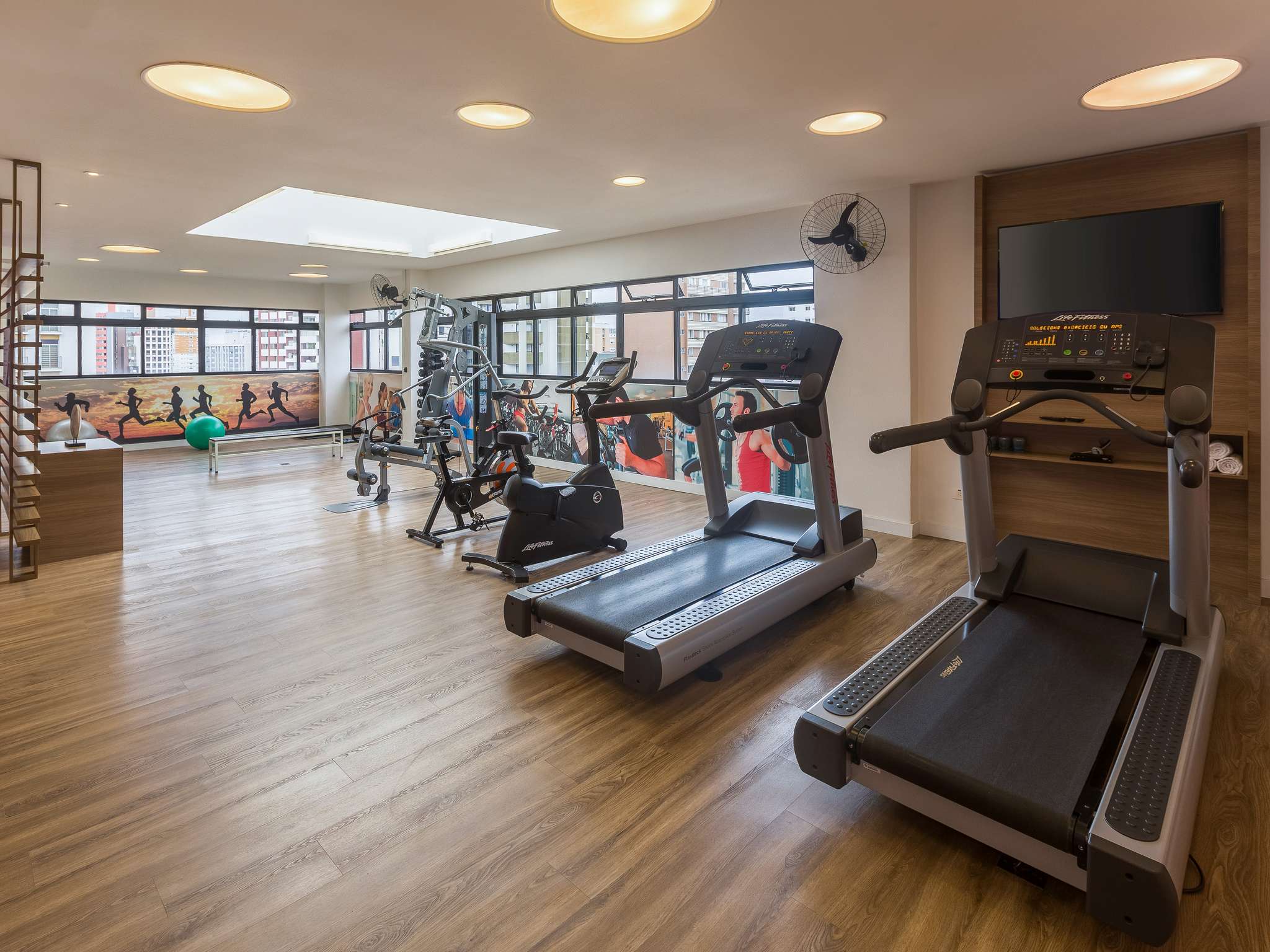 Foto - Intercity Curitiba 7 de Setembro