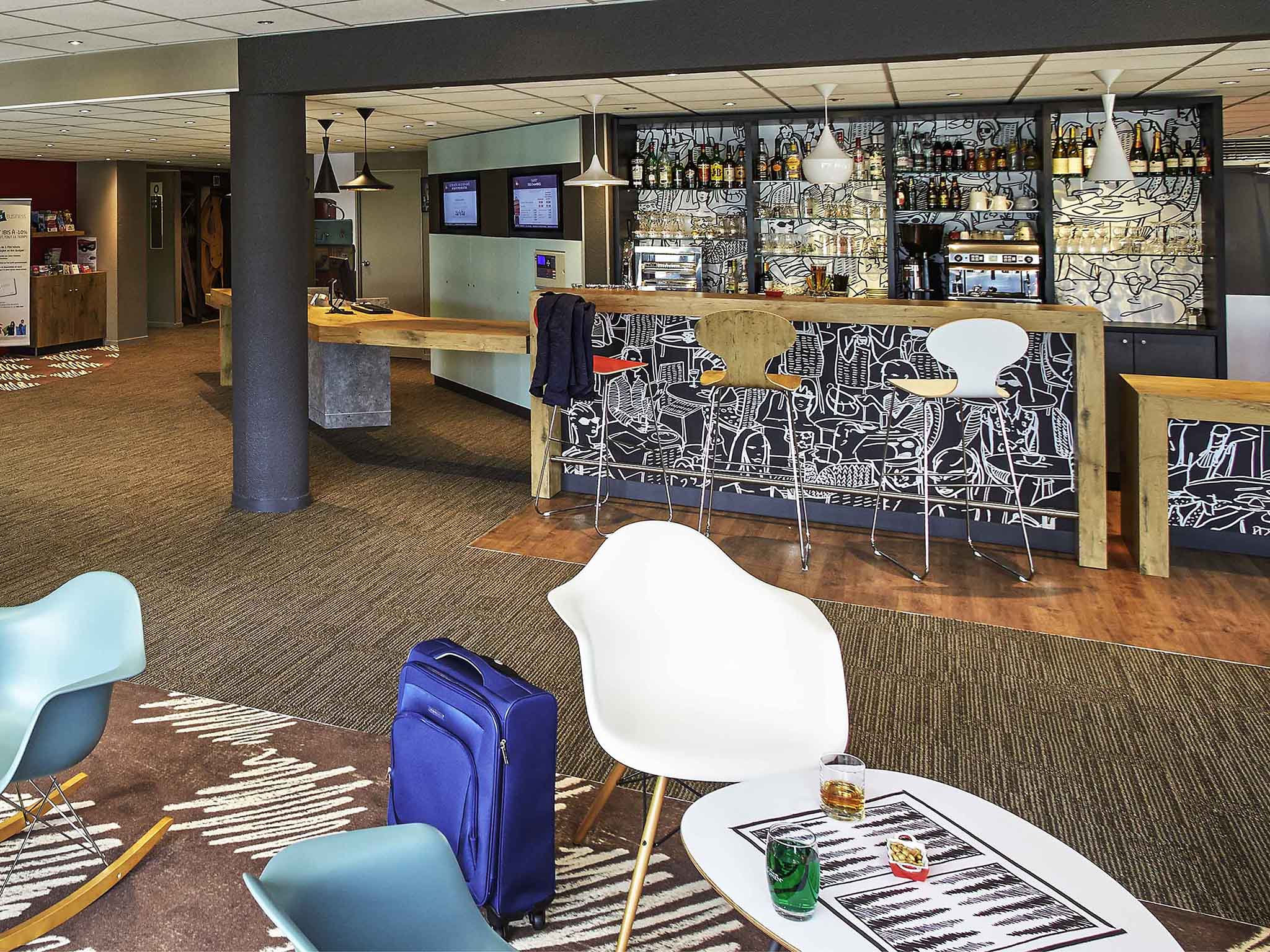 Photo - Ibis Auray