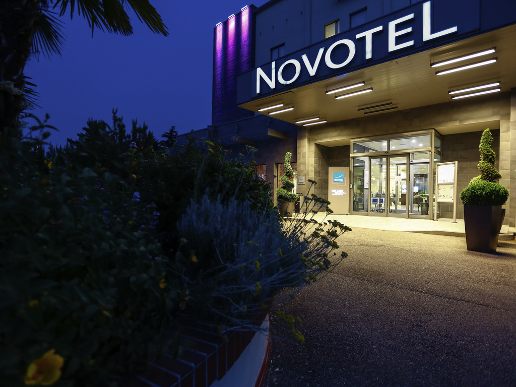 فندق نوفوتيل Novotel ميلانو مالبينسا إيربورت - Image 1