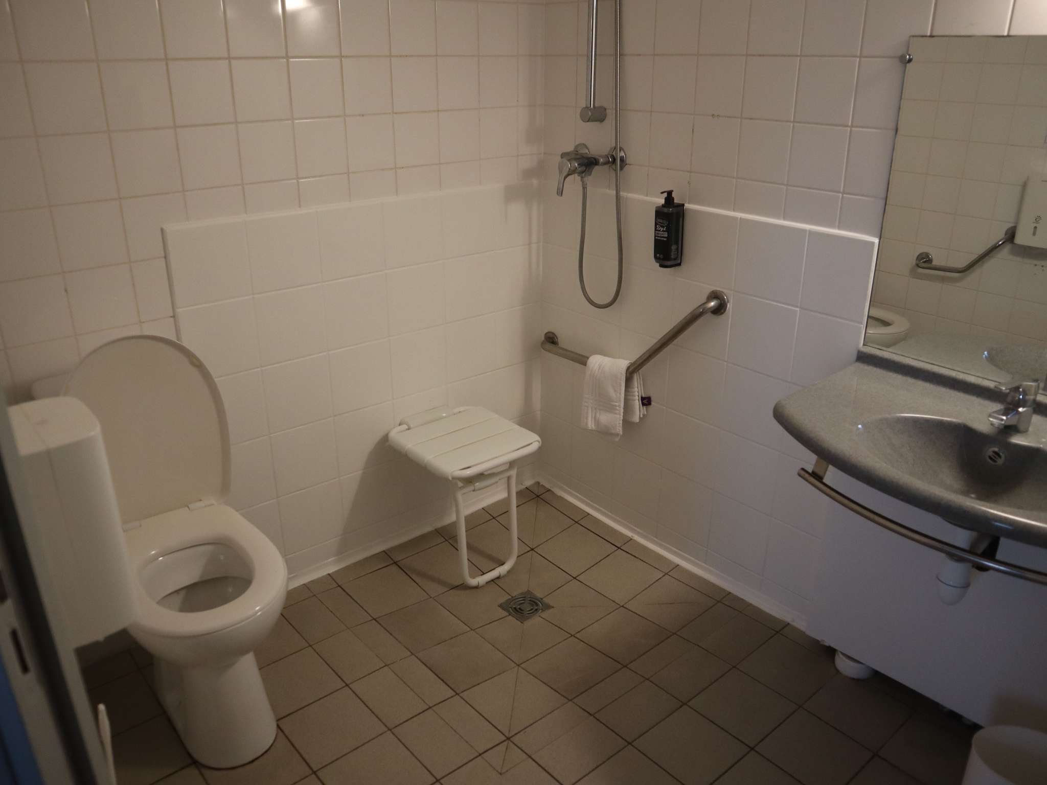 Foto - Ibis Budget Boulogne-Sur-Mer Centre les Ports