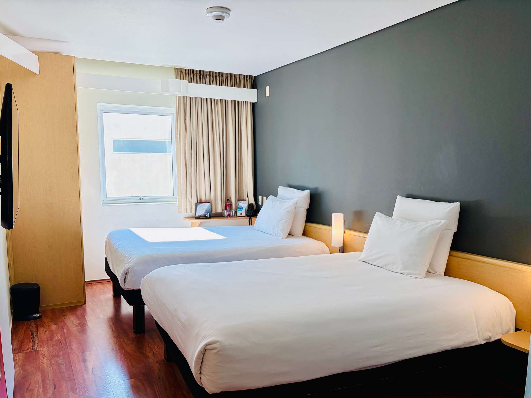 Photo - Ibis Monterrey Valle