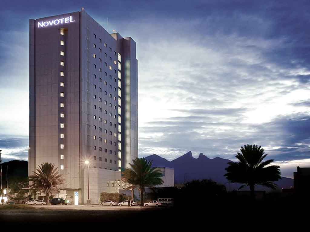 Novotel Monterrey Valle - Image 1