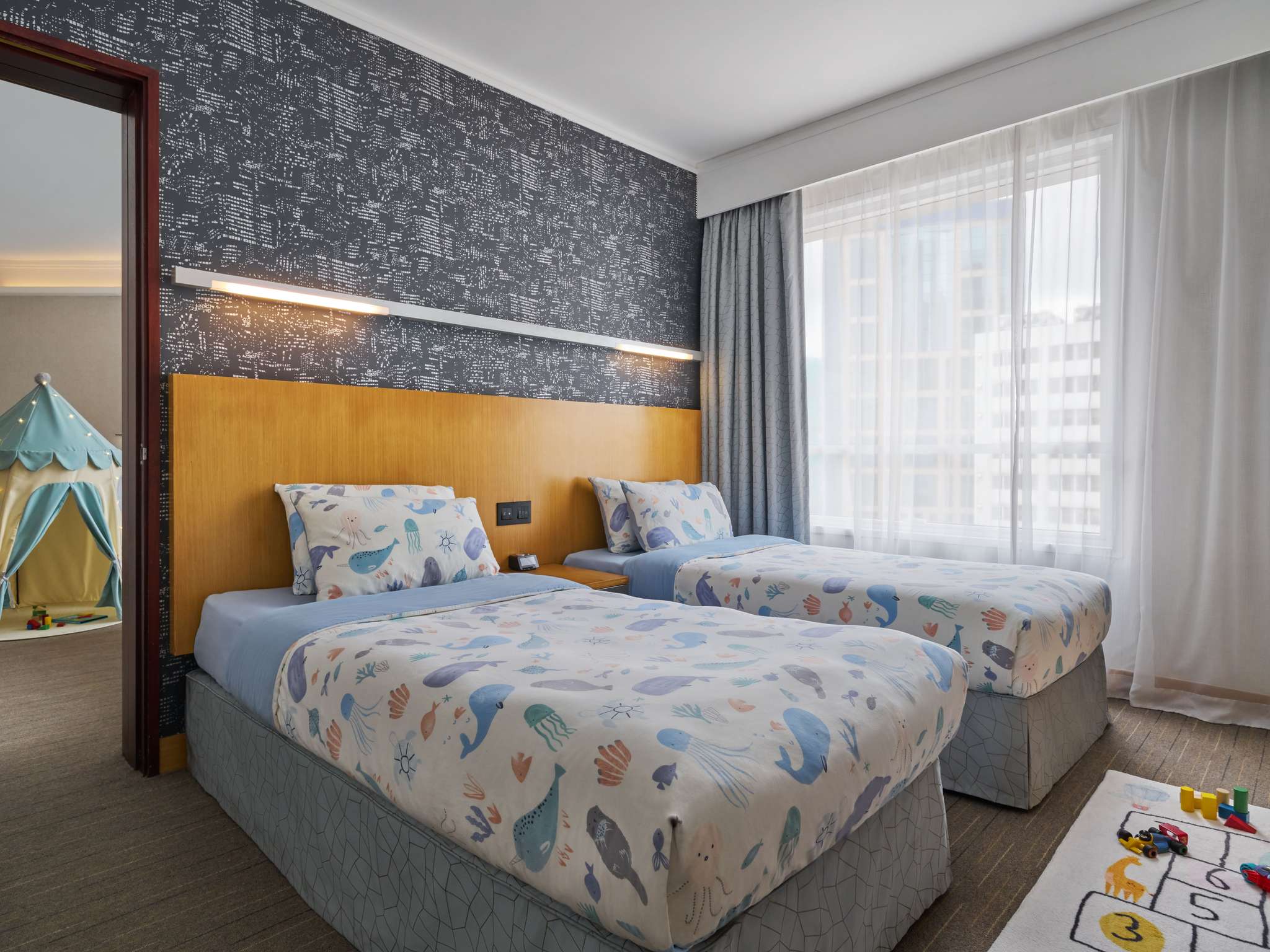 Photo - Novotel Century Hong Kong