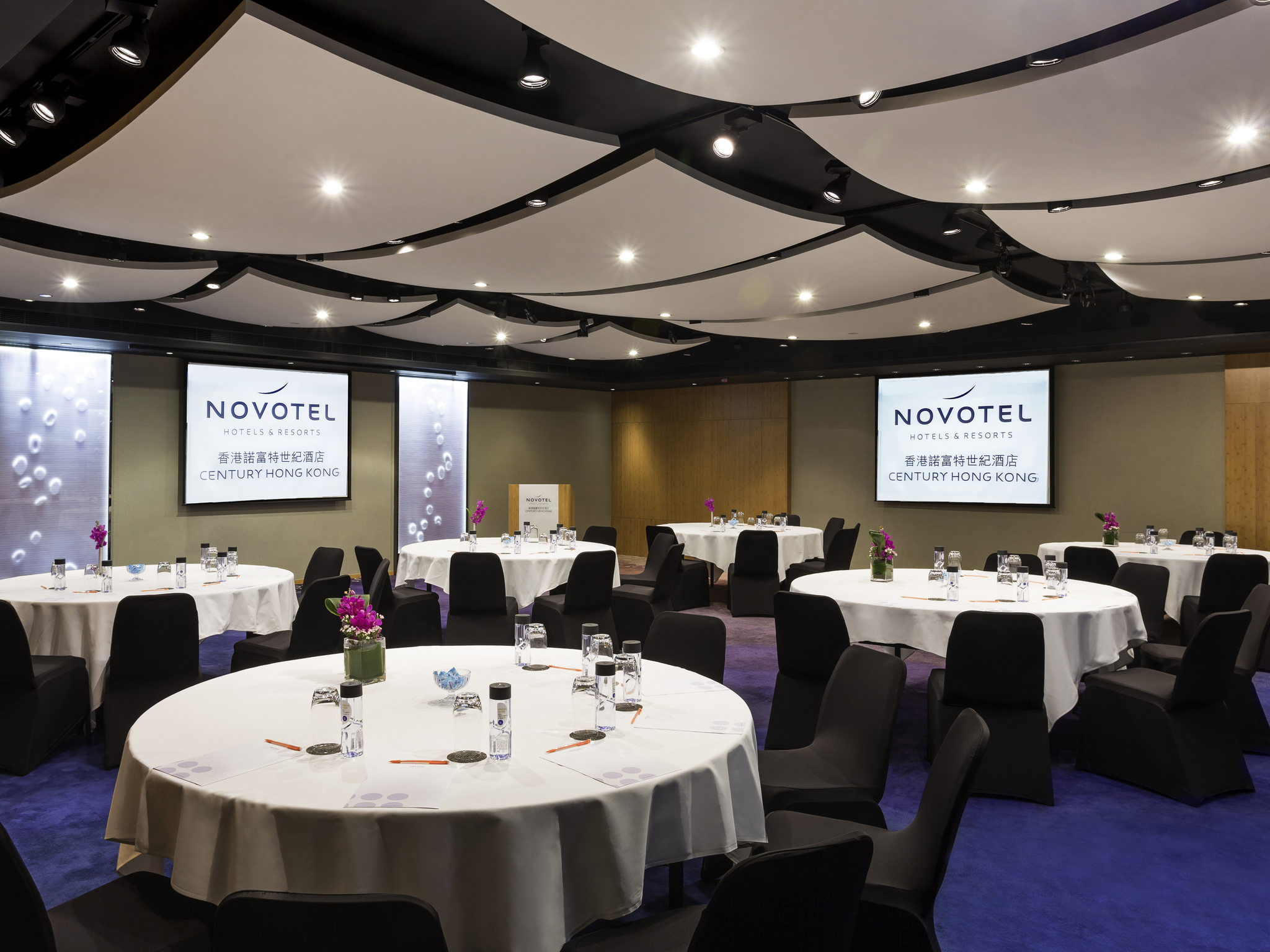 Photo - Novotel Century Hong Kong