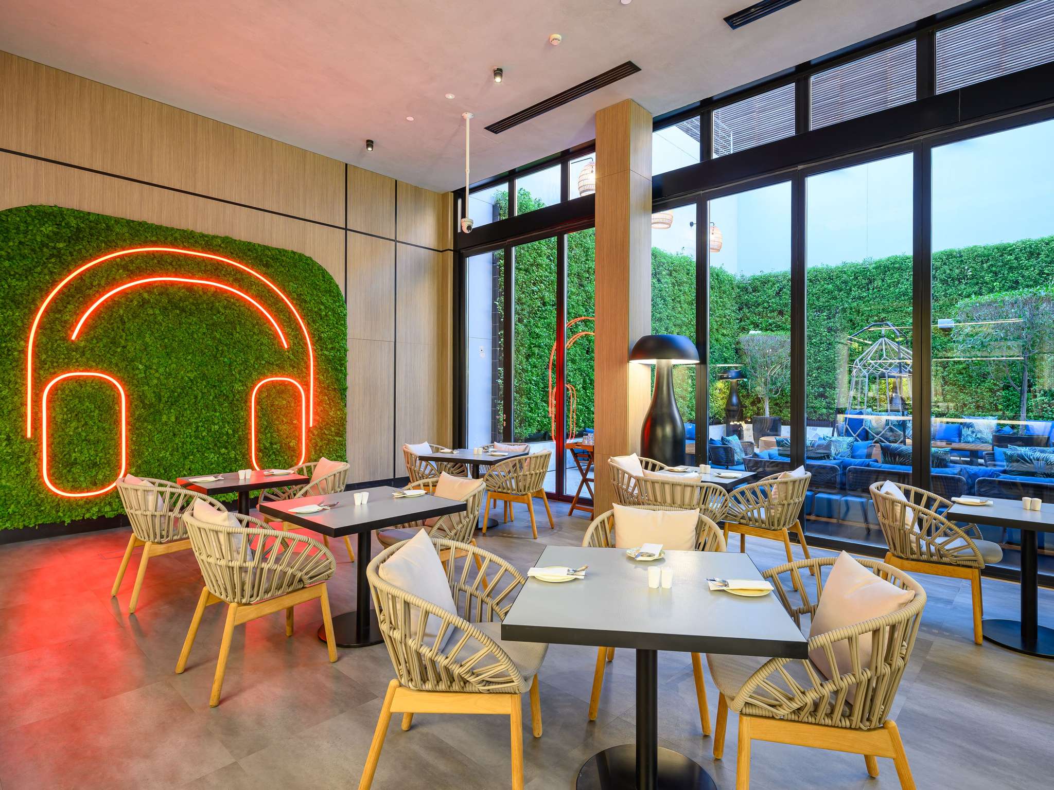 Foto - ibis Dubai World Trade Centre