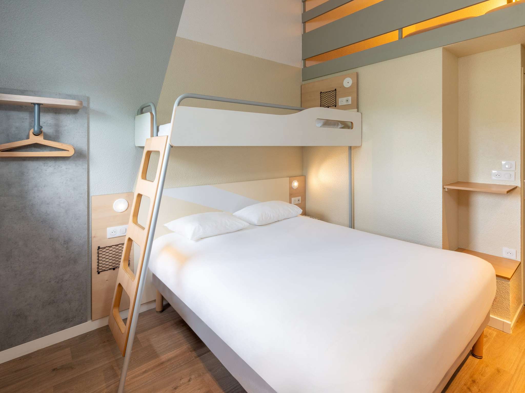 Foto - ibis budget Nantes Sainte Luce - Hôtel Rénové