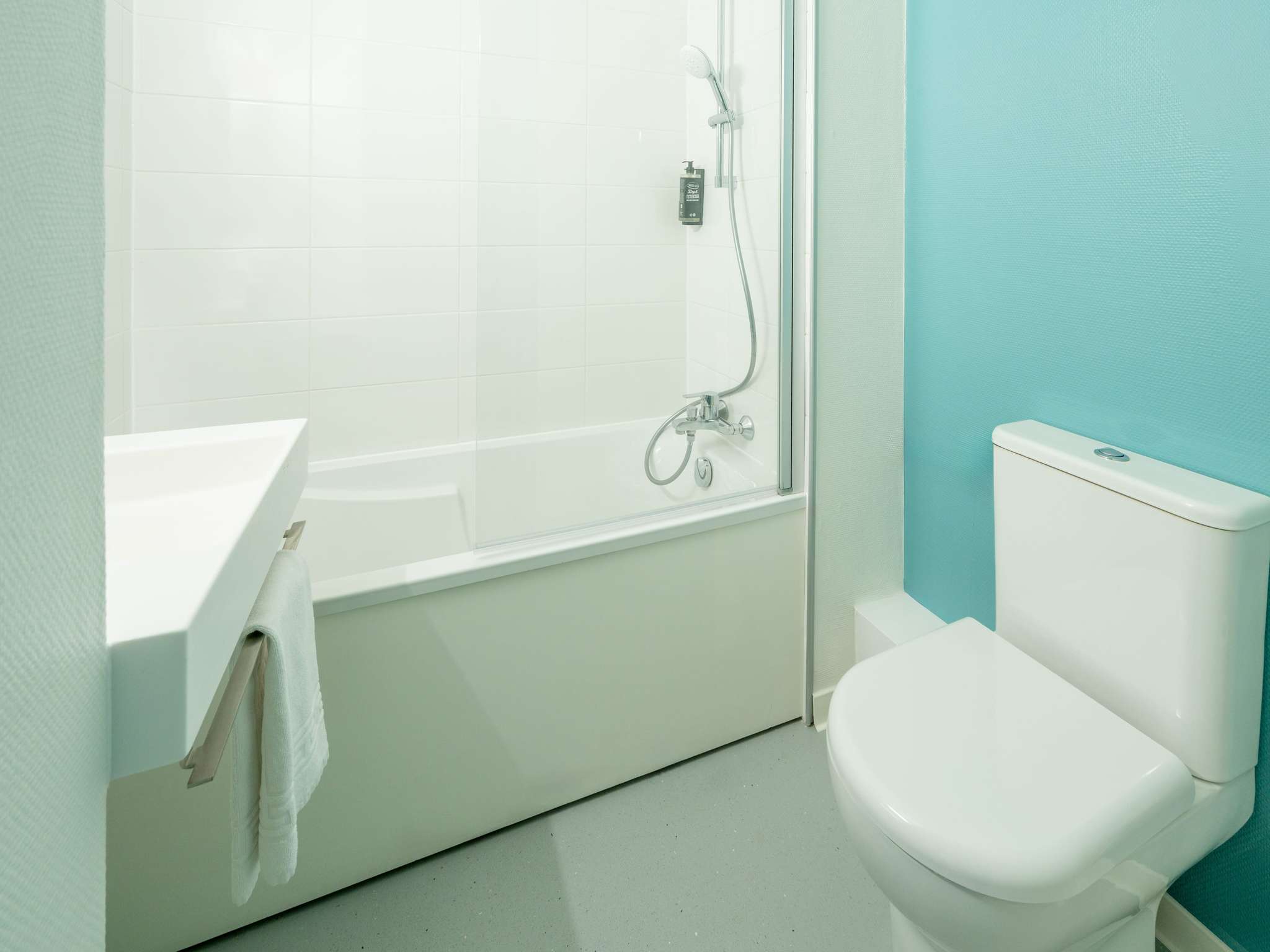 Foto - ibis budget Nantes Sainte Luce - Hôtel Rénové