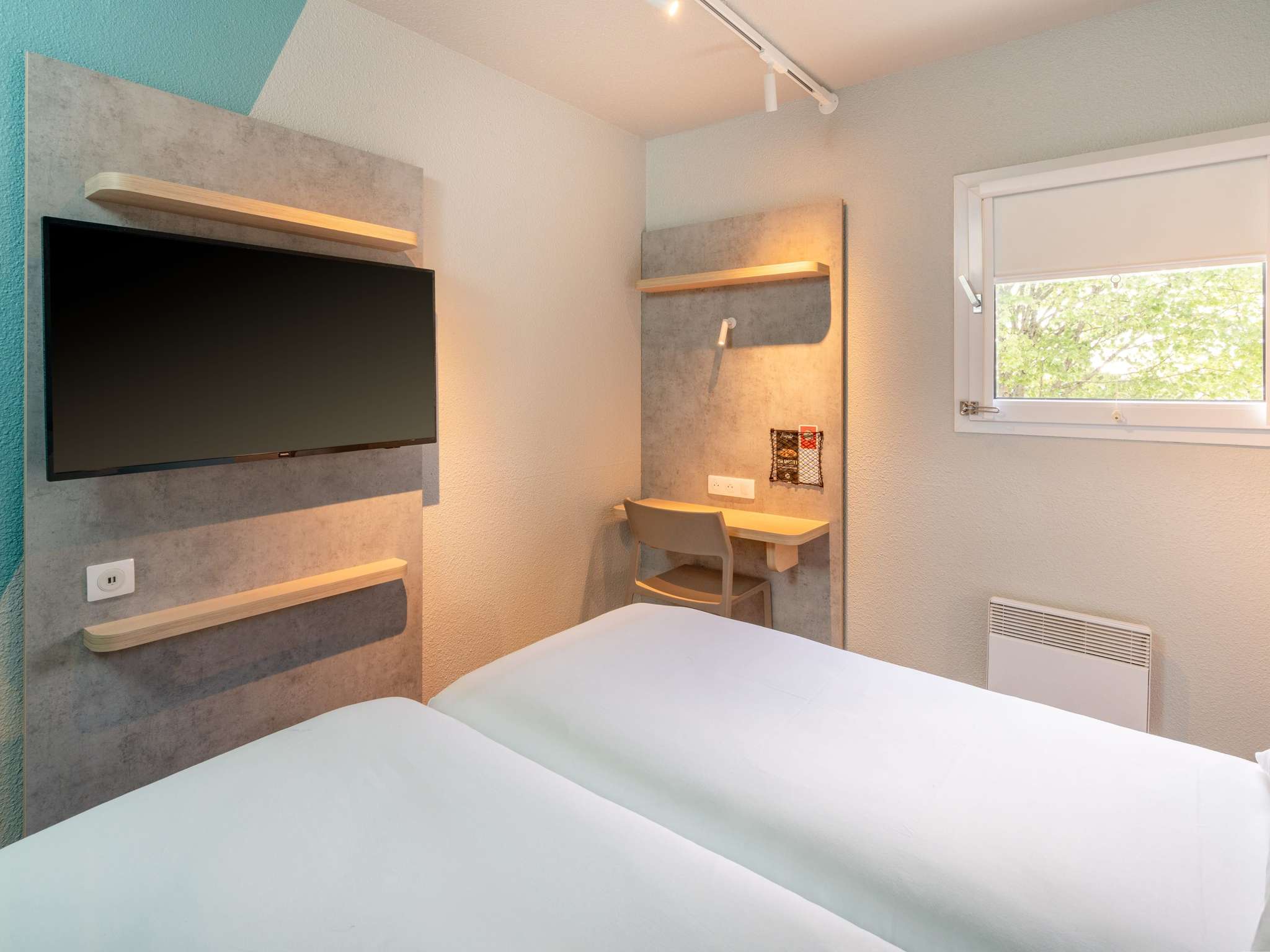 Foto - ibis budget Nantes Sainte Luce - Hôtel Rénové