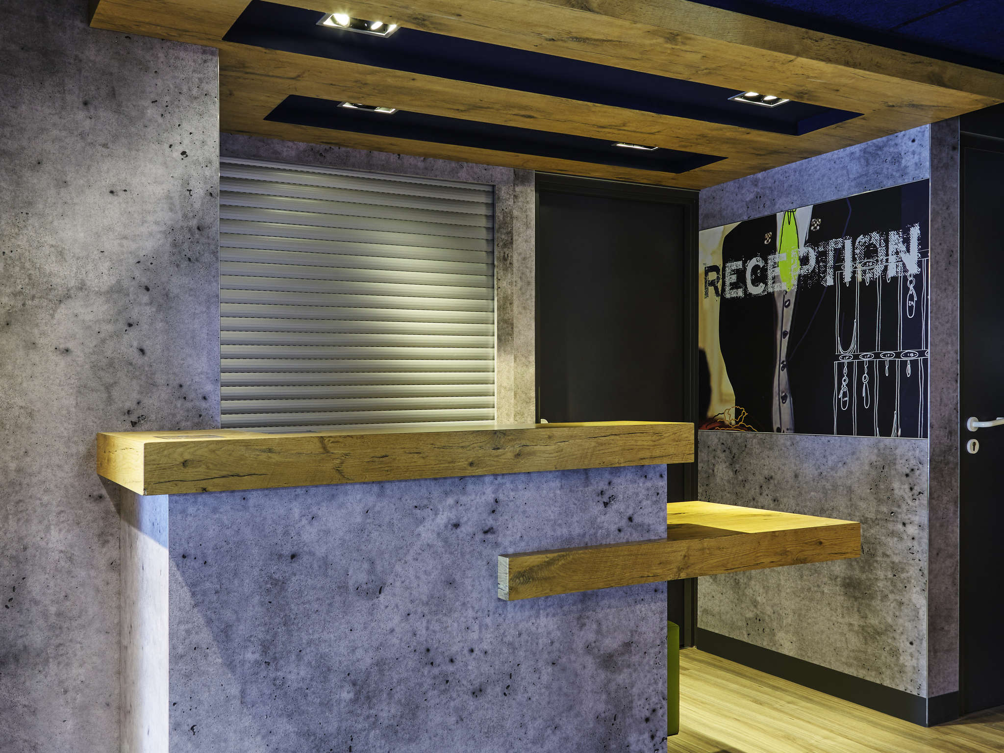 Foto - Logis Hôtel de Port d'Alon - St Cyr sur Mer