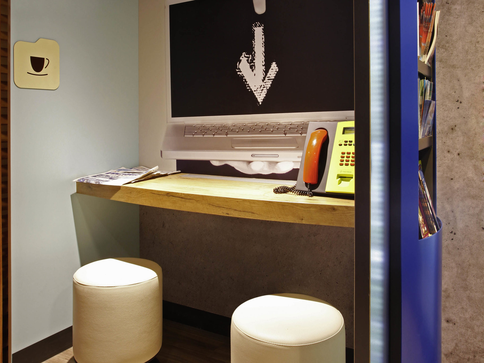 Foto - Logis Hôtel de Port d'Alon - St Cyr sur Mer