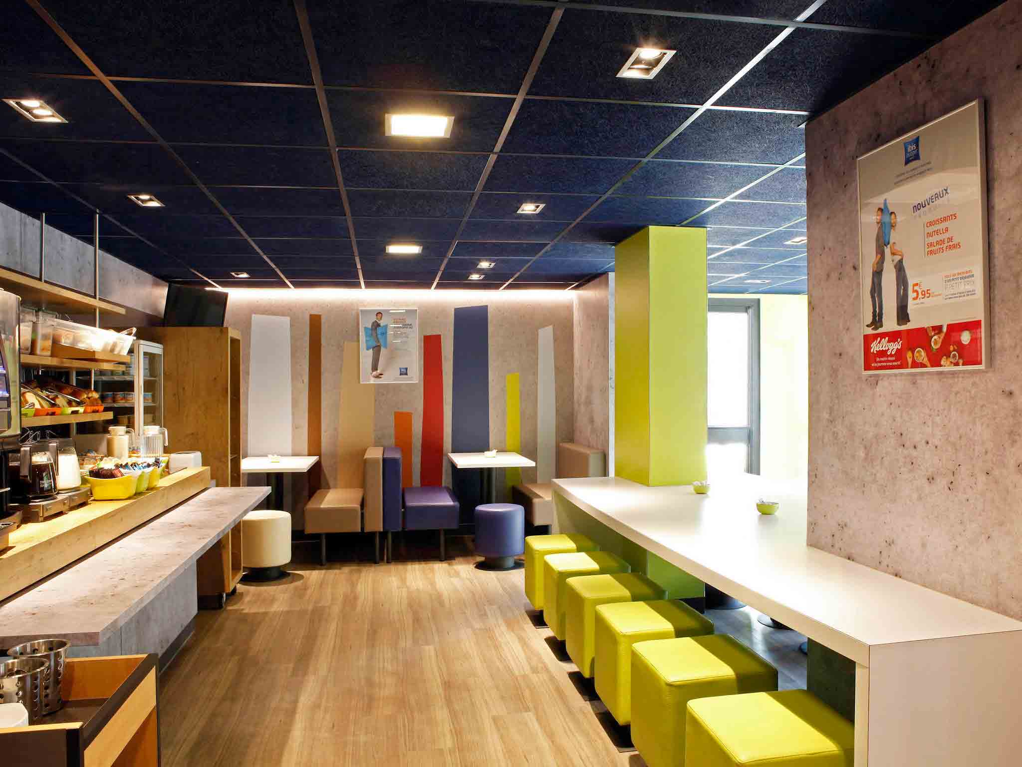 Foto - Logis Hôtel de Port d'Alon - St Cyr sur Mer