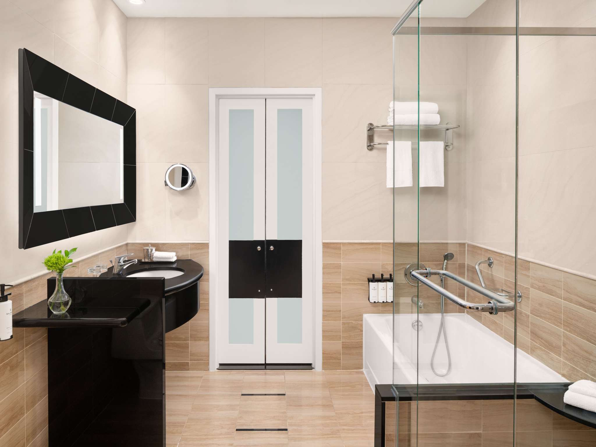 Photo - Sofitel Montreal Golden Mile