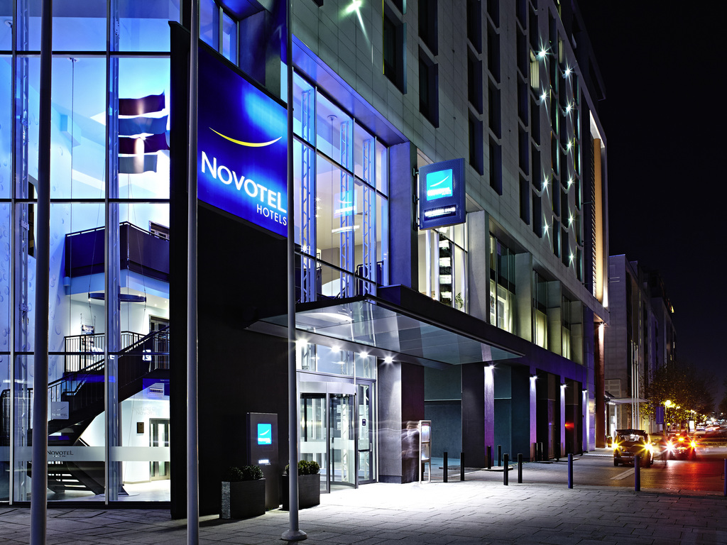 Novotel Londra Excel - Image 1