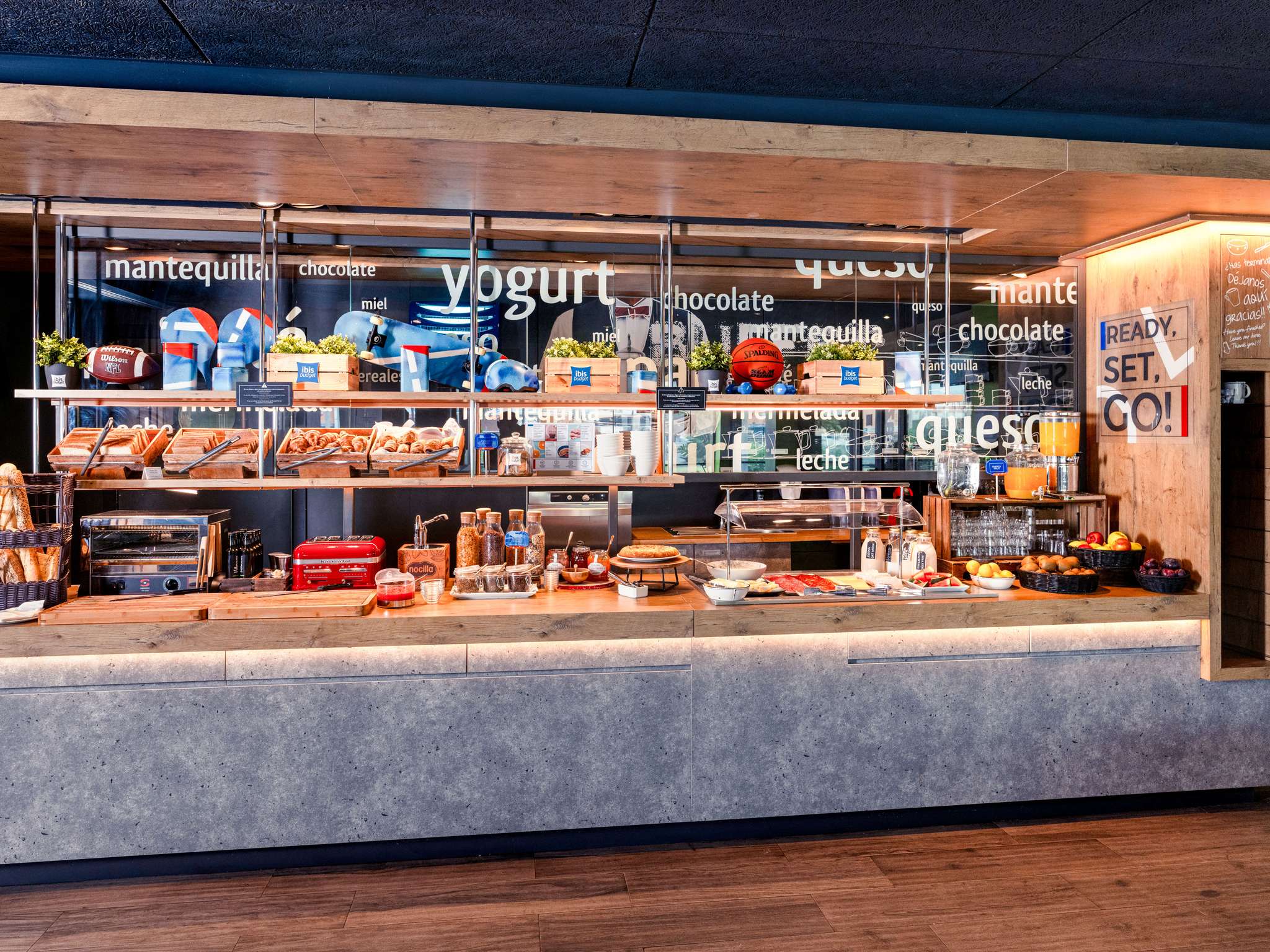 Foto - Ibis Budget Málaga Aeropuerto Avenida de Velazquez