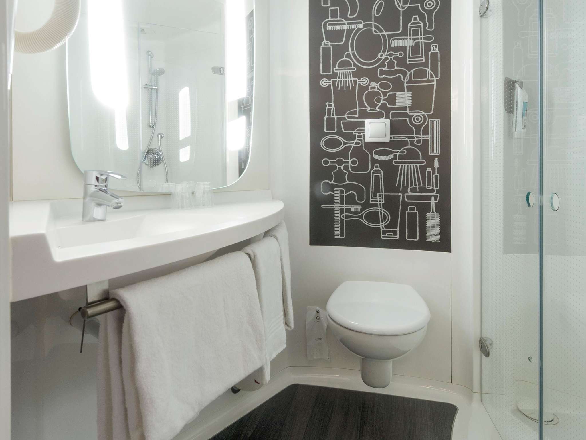 Photo - ibis budget Hamburg St Pauli Messe - neu renoviert