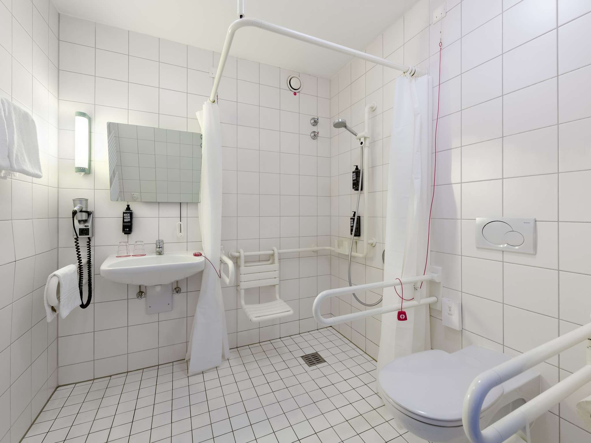 Photo - ibis budget Hamburg St Pauli Messe - neu renoviert