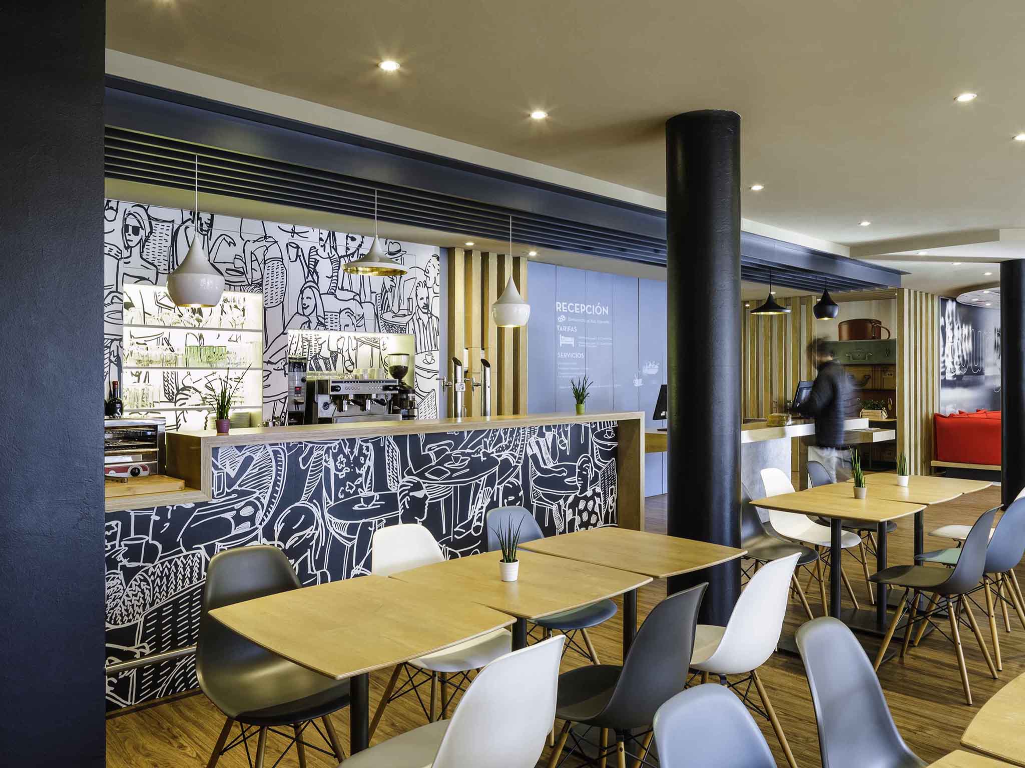 Photo - Ibis Granada