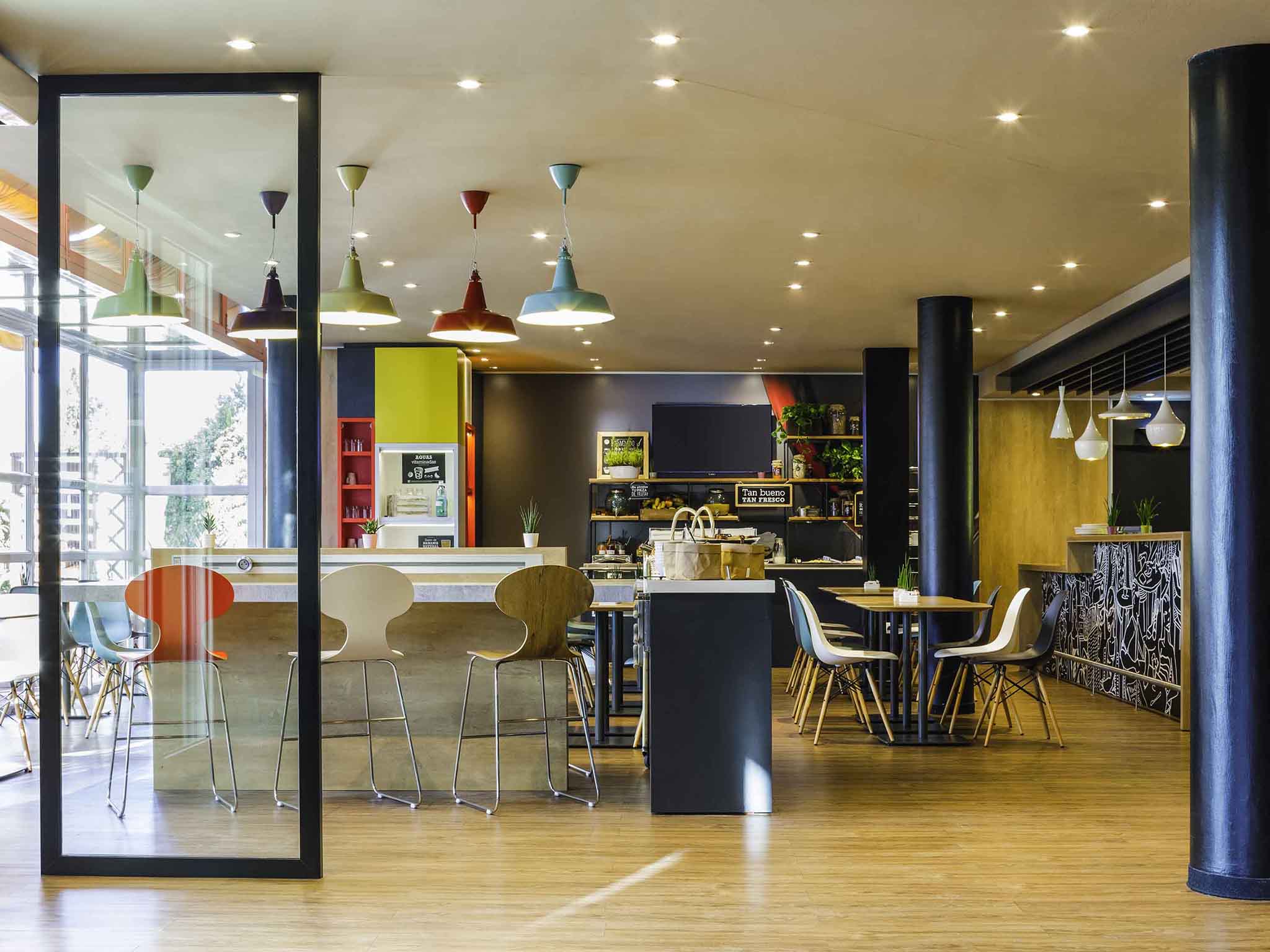 Photo - Ibis Granada