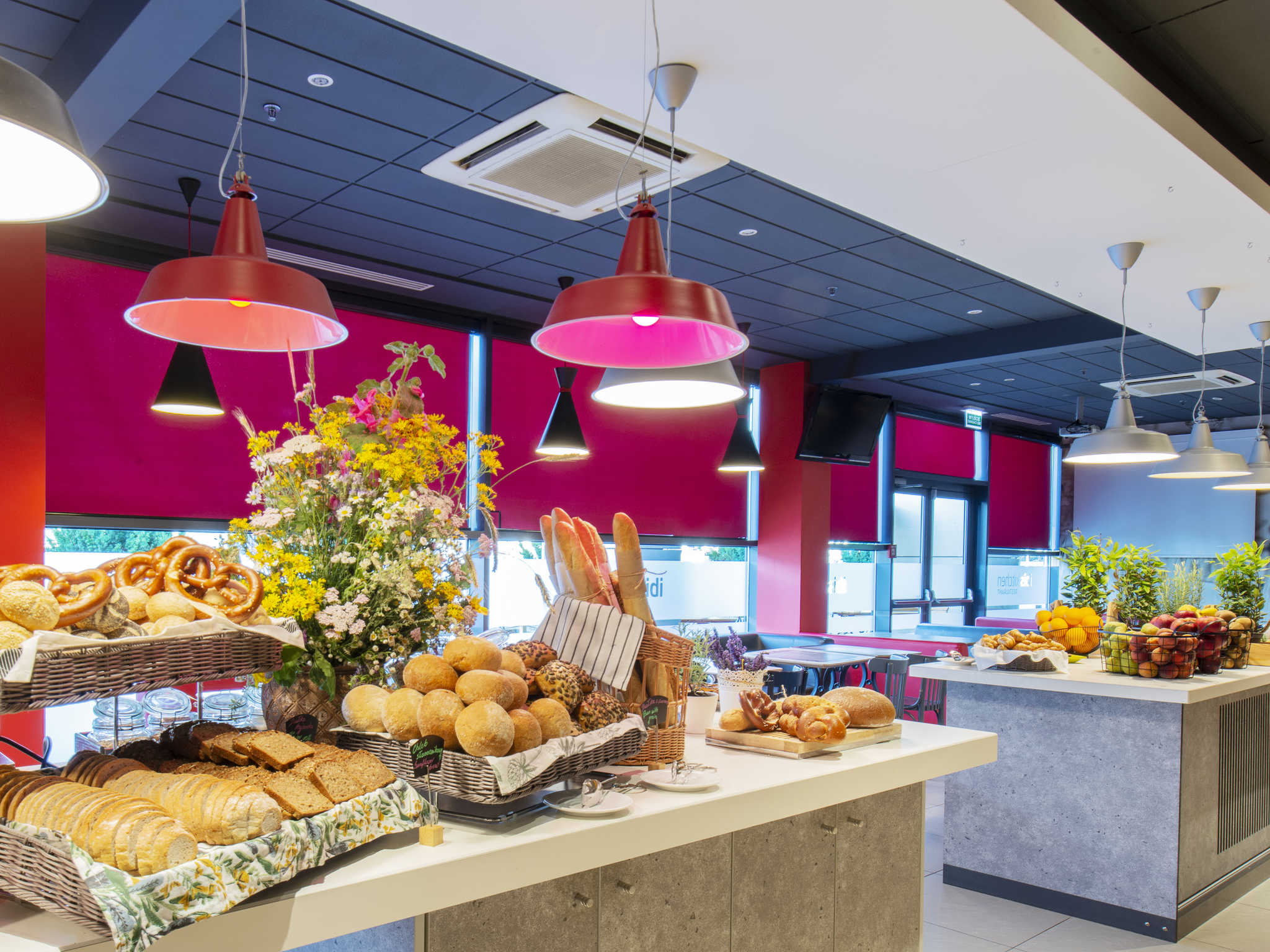 Photo - Ibis Warszawa Stare Miasto