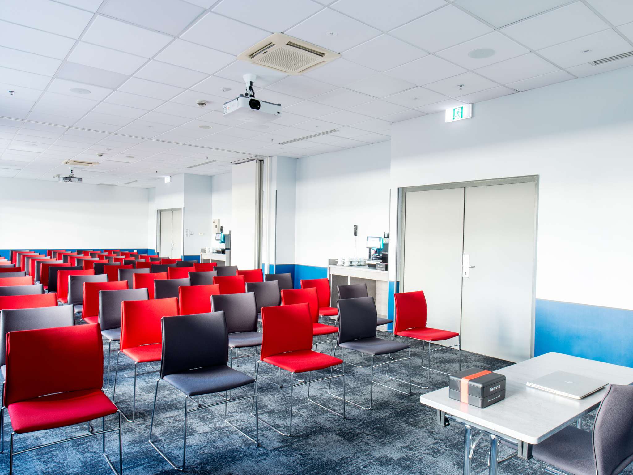 Photo - Ibis Warszawa Stare Miasto