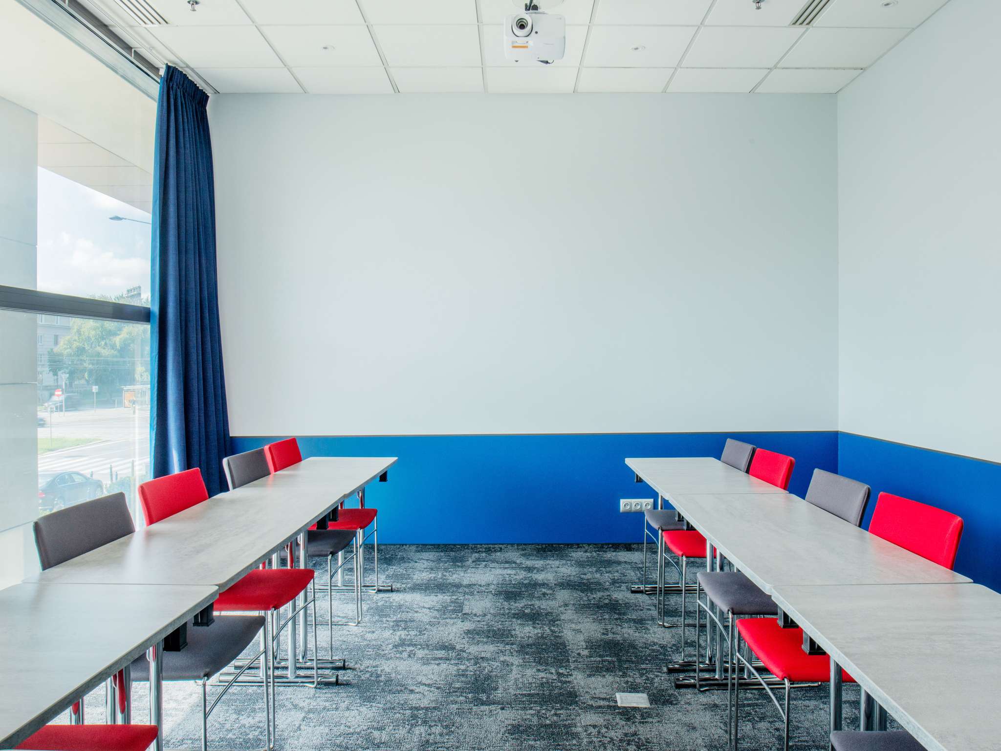 Photo - Ibis Warszawa Stare Miasto