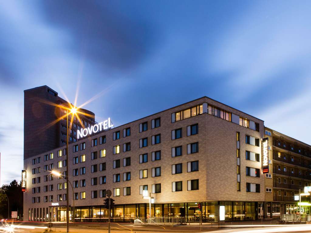 Novotel Hamburg City Alster - Image 4