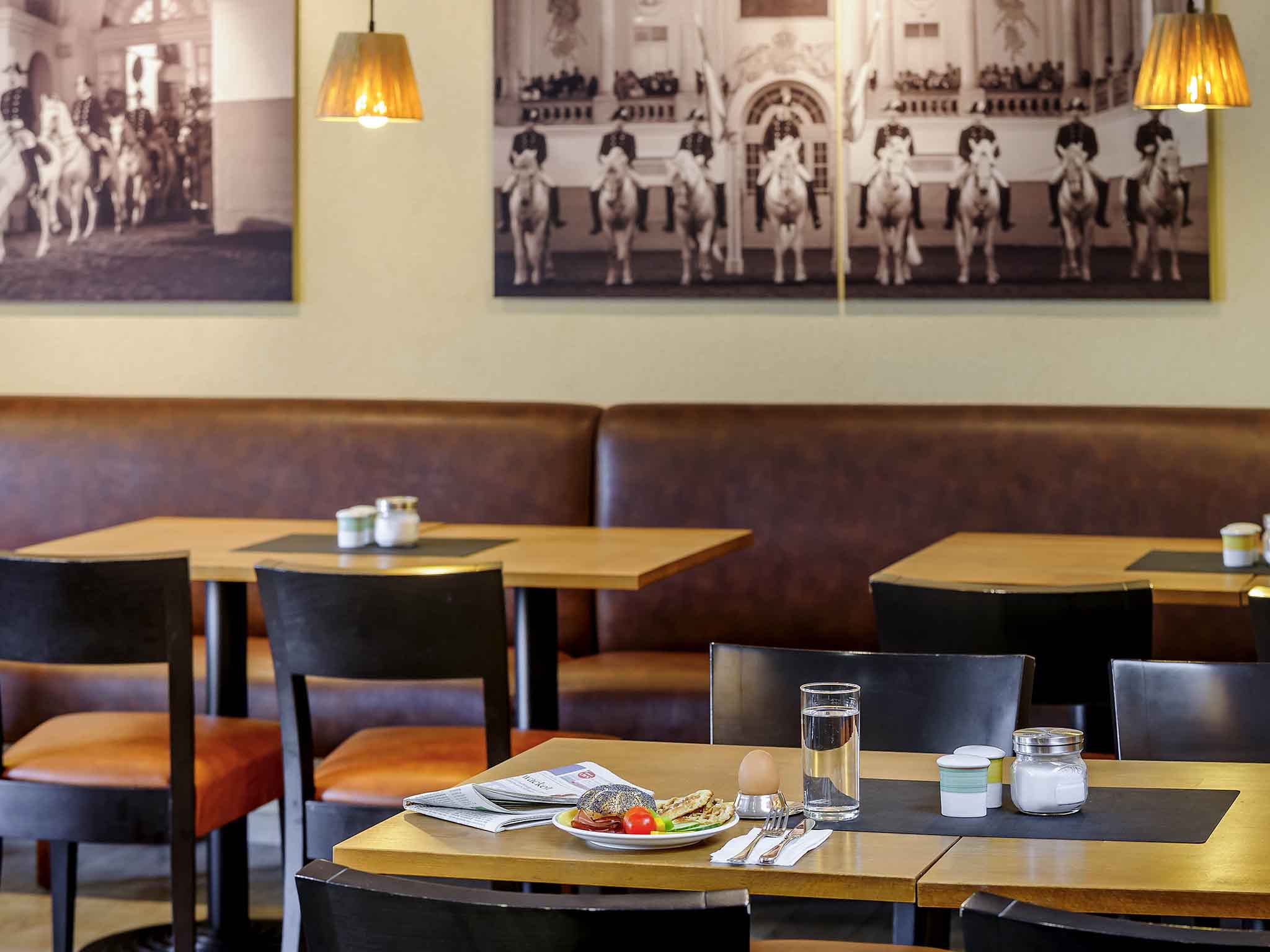 Photo - ibis Wien City