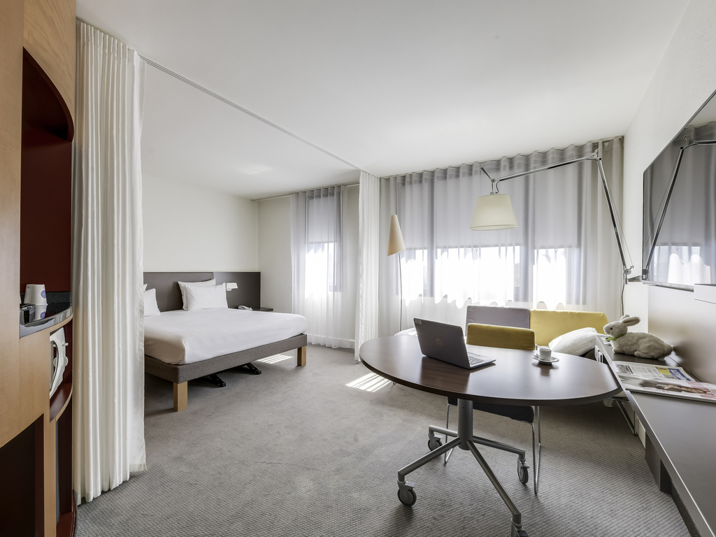 Novotel Suites Paris Nord 18ème
