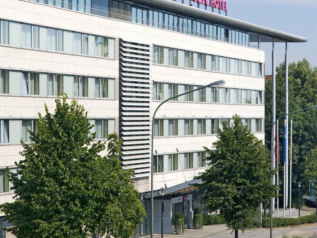 Mercure Hotel Plaza Essen - Image 3