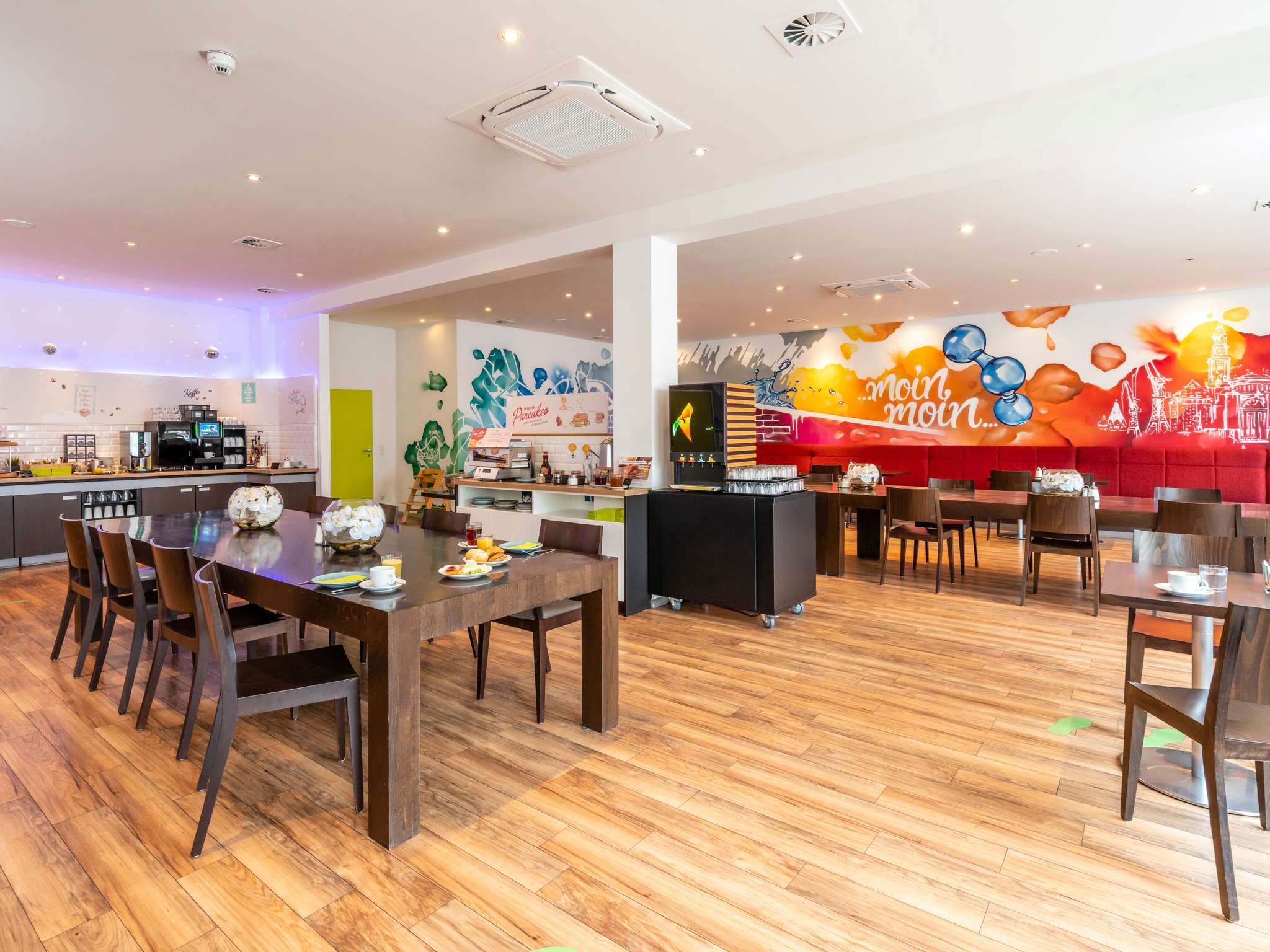 Photo - ibis Styles Hamburg Alster City