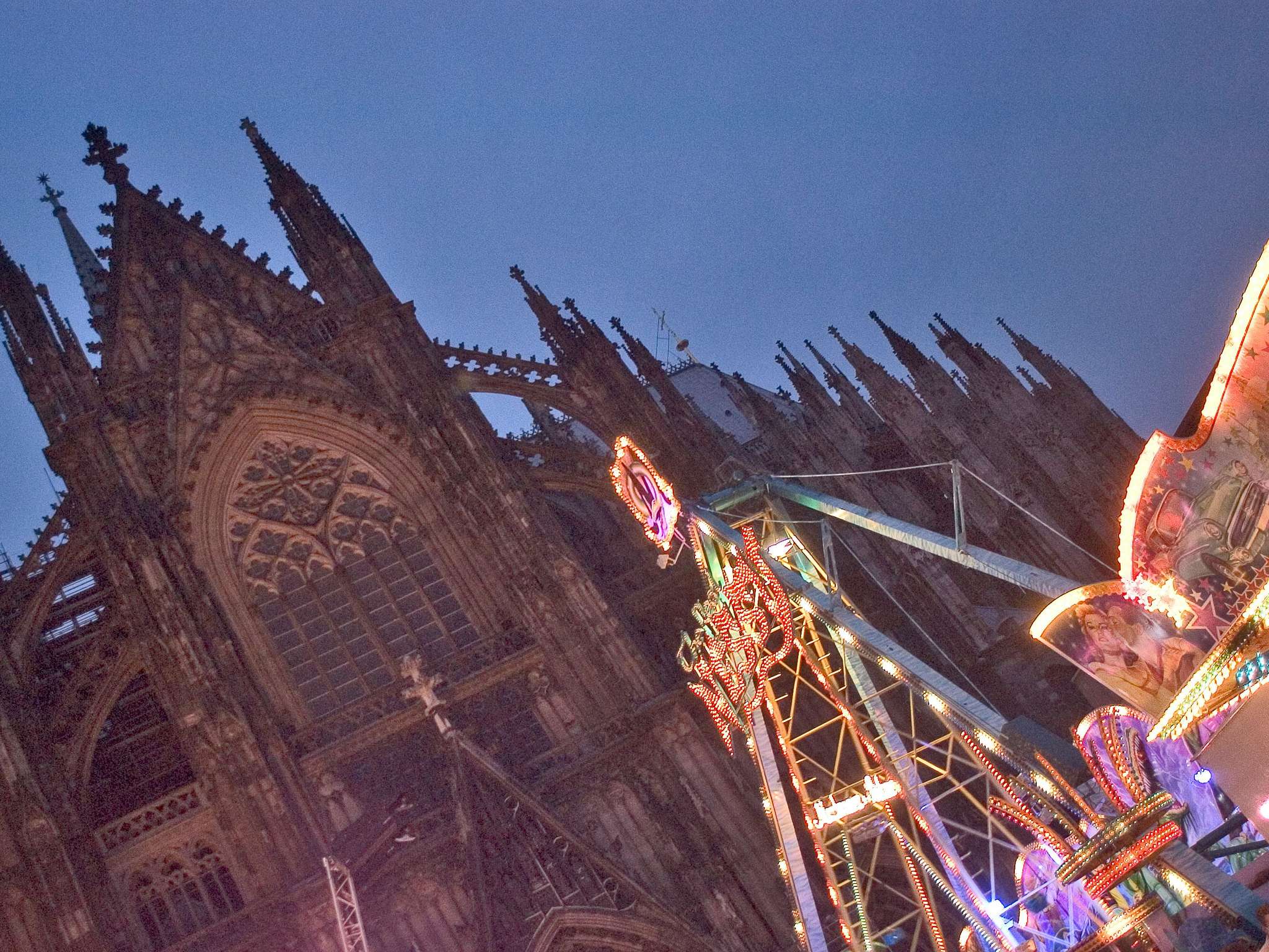 Photo - ibis Hotel Köln Airport